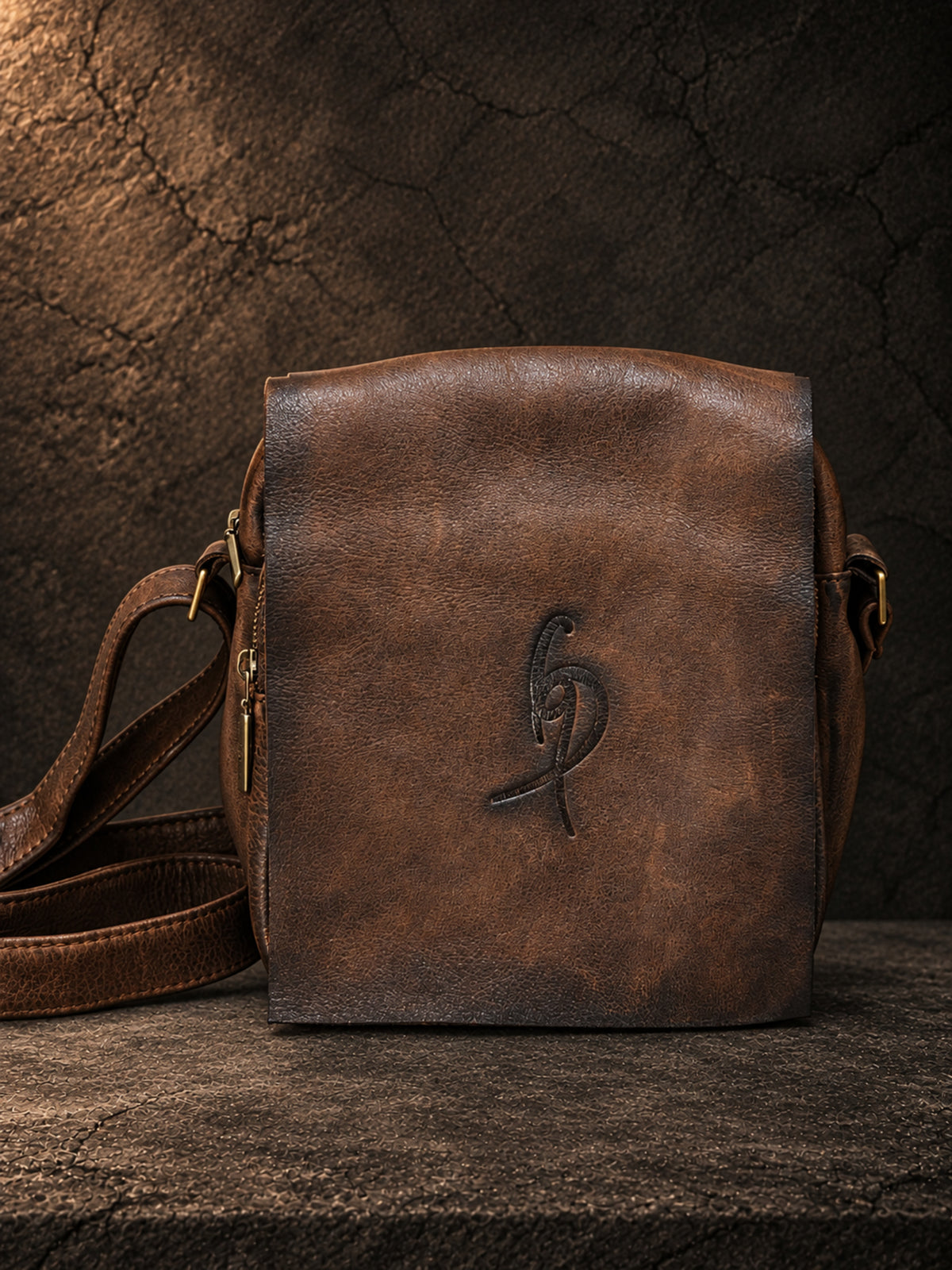 The Dark Brown Heritage Leather Bag – Compact Crossbody