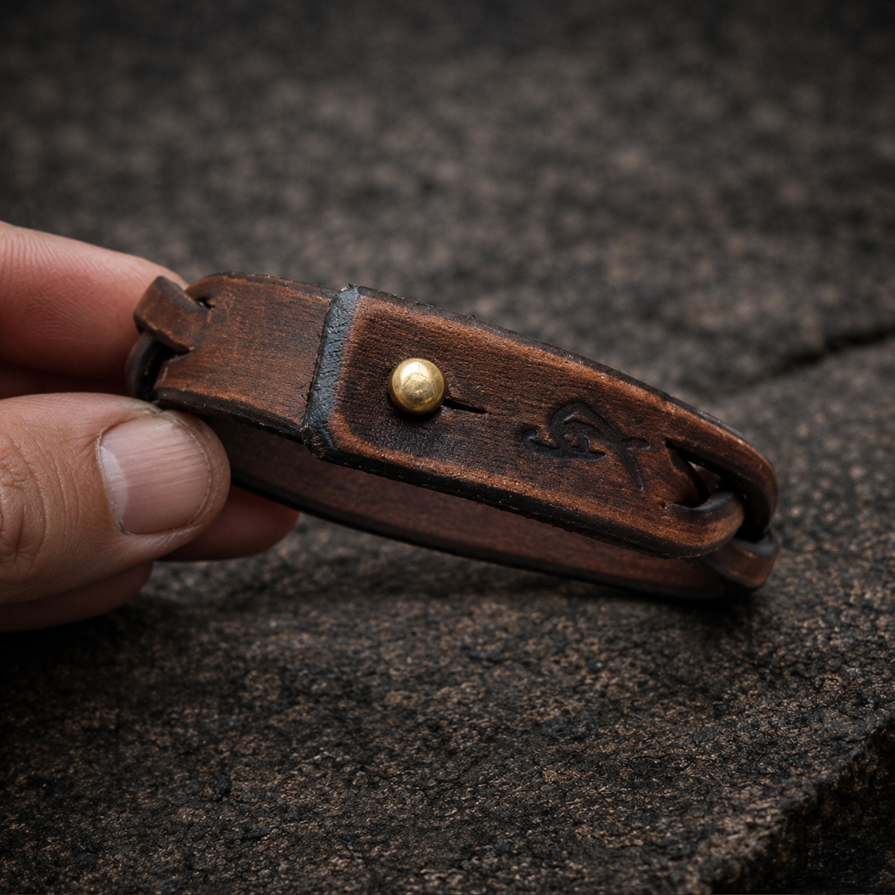 Brown Leather Braid Bracelet - Elegant and Versatile