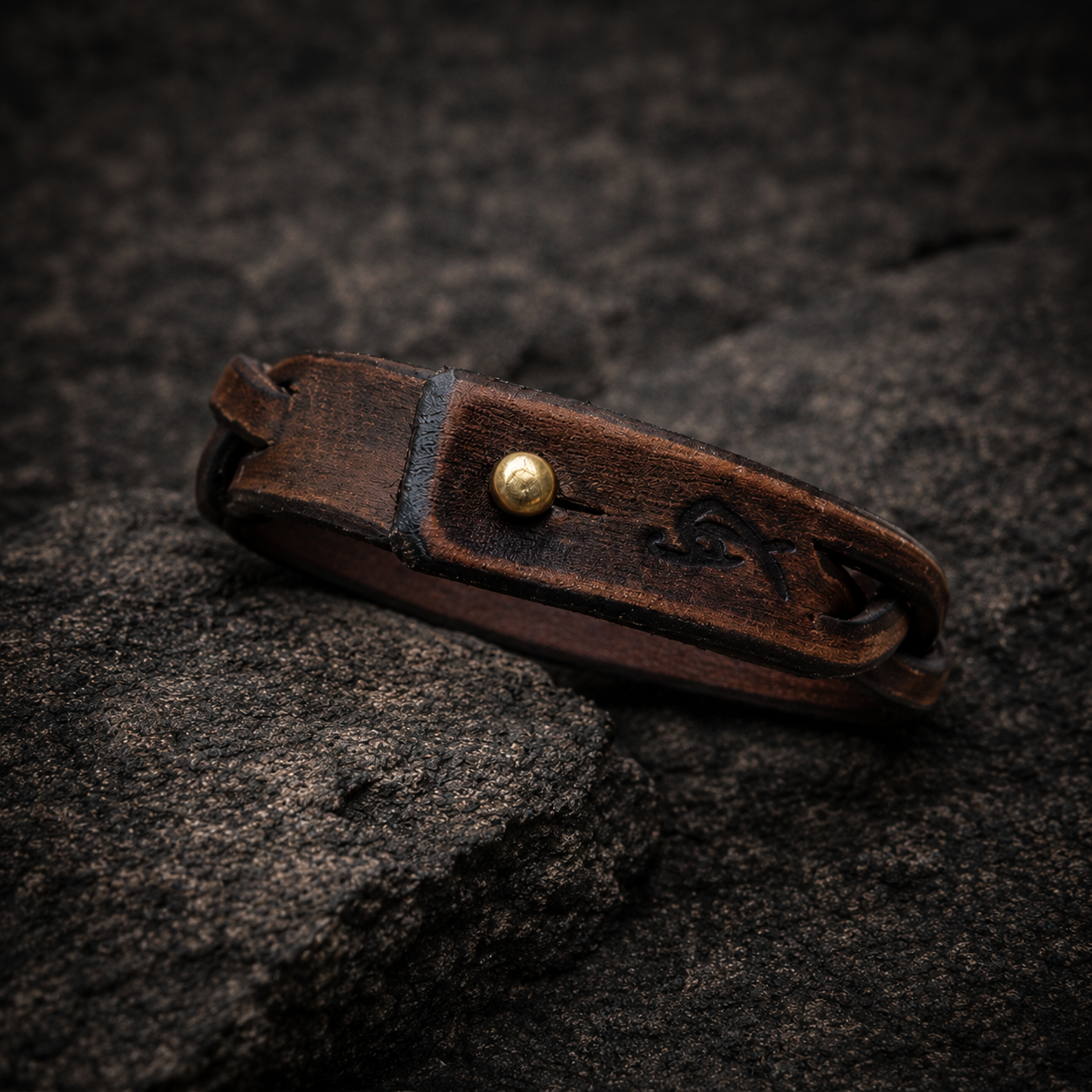 Brown Leather Braid Bracelet - Elegant and Versatile