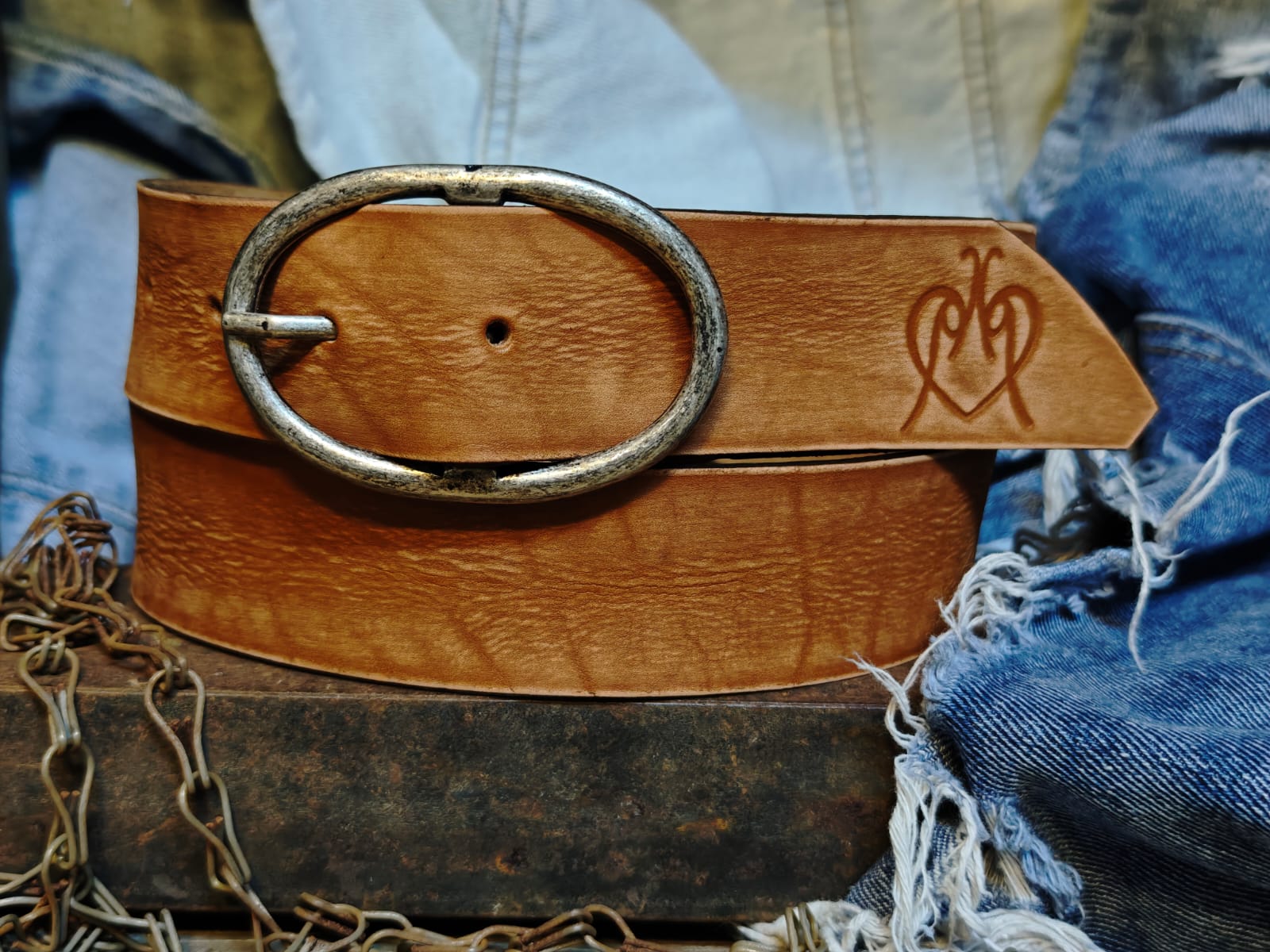 Handcrafted Tan Leather Belt for Women with Vintage Oval Buckle – Full Grain Premium Belt