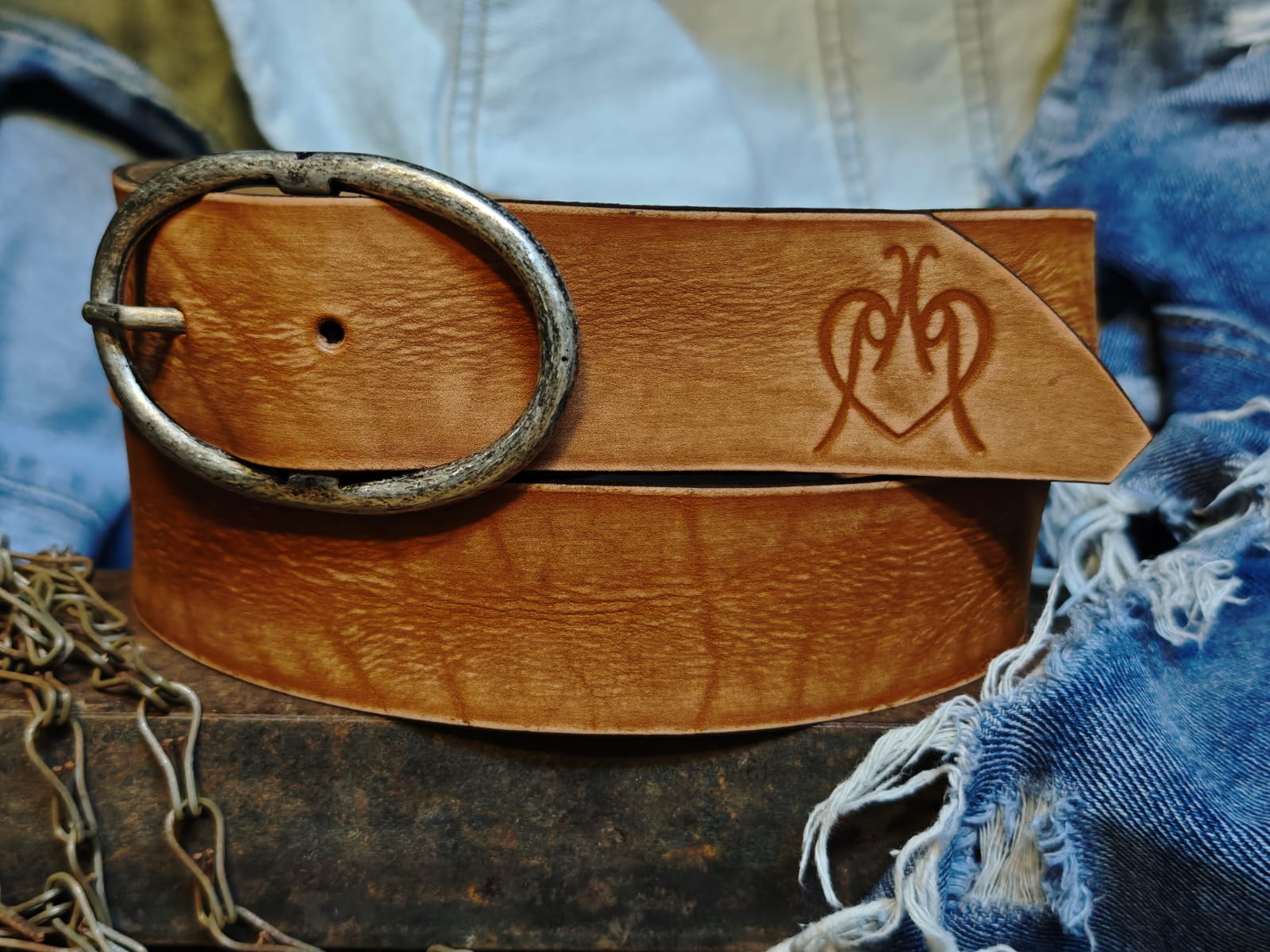 Handcrafted Tan Leather Belt for Women with Vintage Oval Buckle – Full Grain Premium Belt