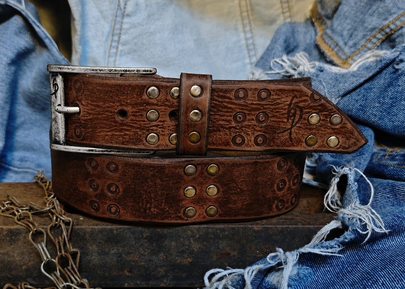 Vintage Brown Leather Belt with HIFI Embossing Rivets and Personalized Gift Option