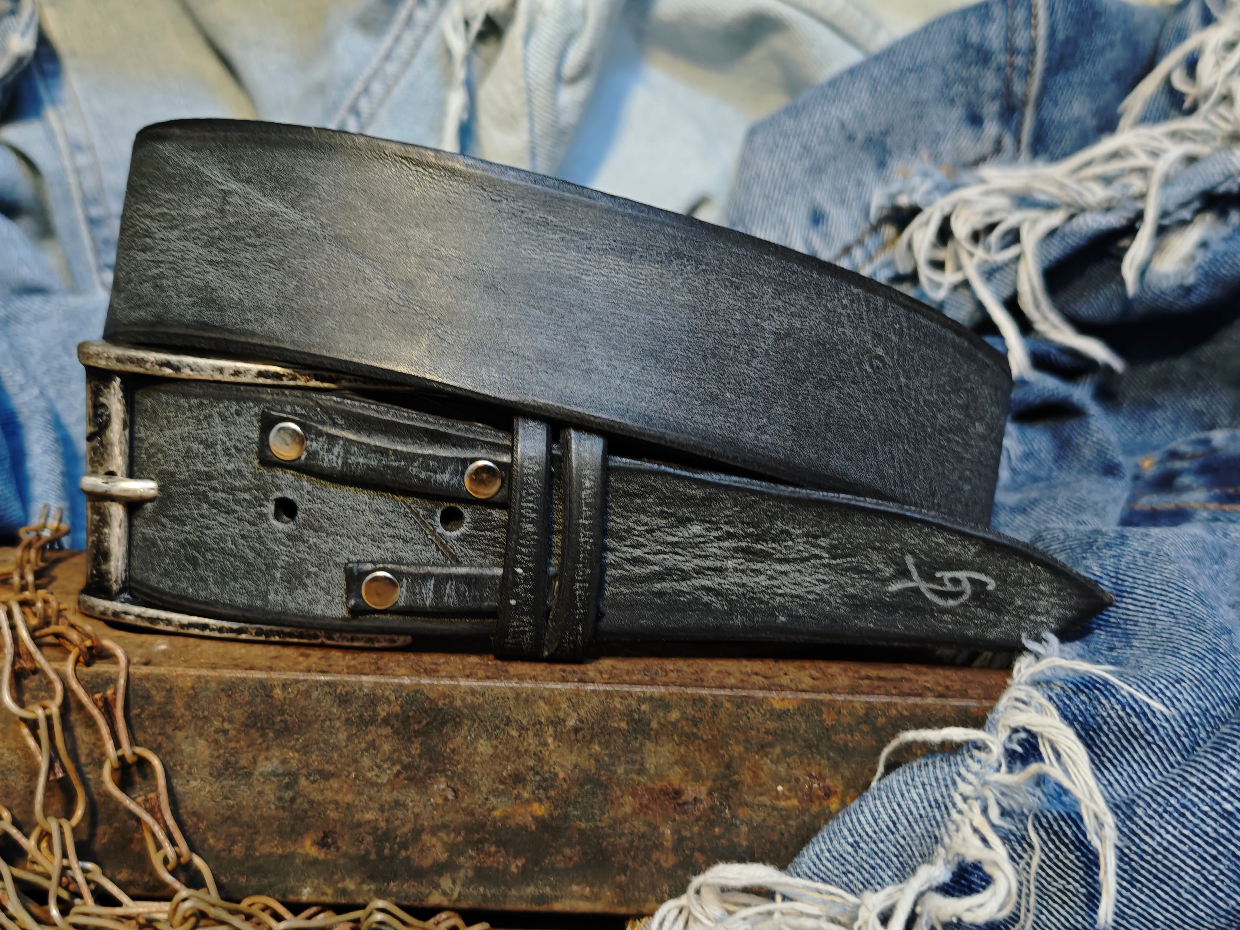 Handcrafted Distressed Black Leather Belt 4.2cm wide – Premium Full Grain Men's Belt