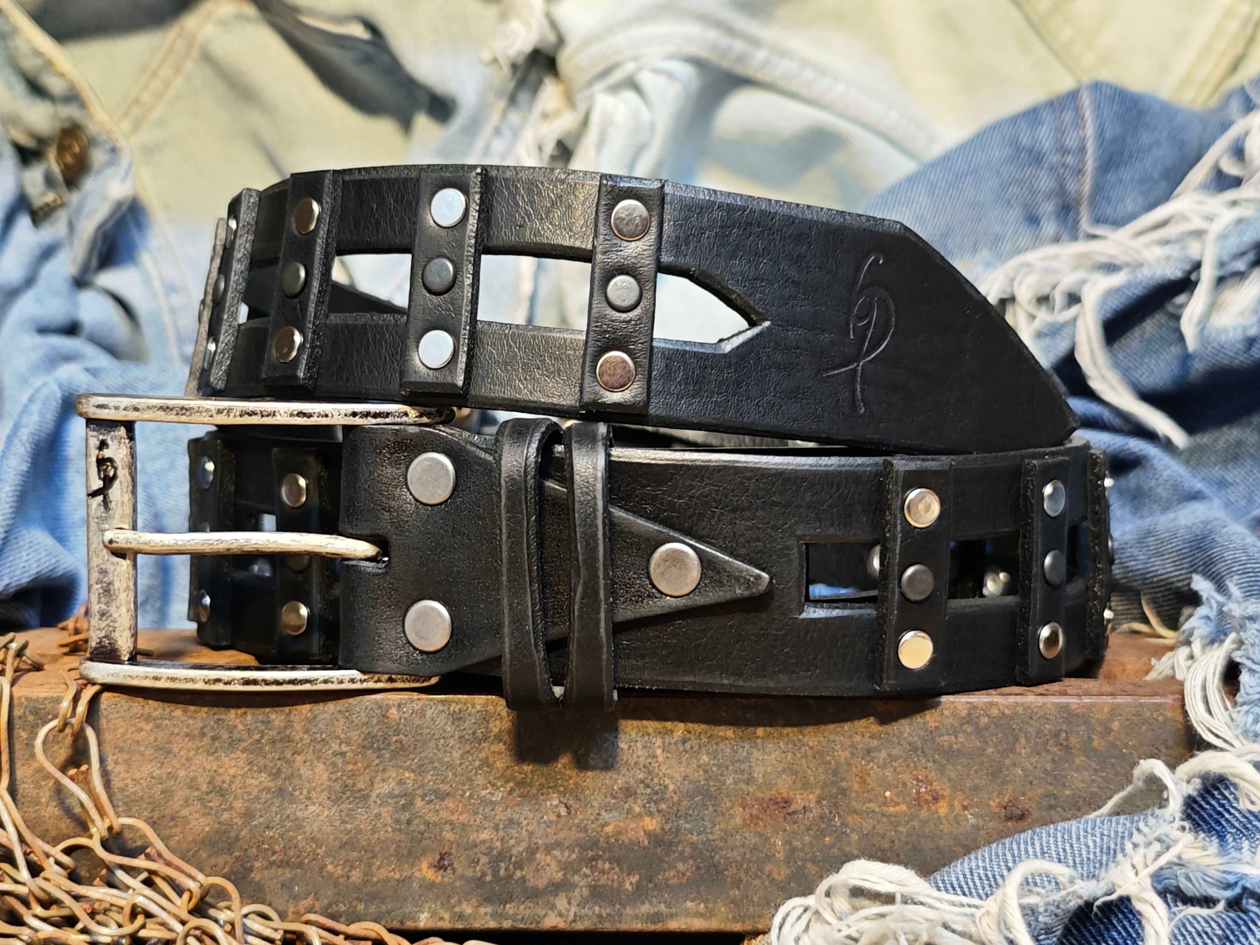 Stylish Handcrafted Rivet Studded Black Leather Mens Belt - Unique Artisan Design for Mens Fashion