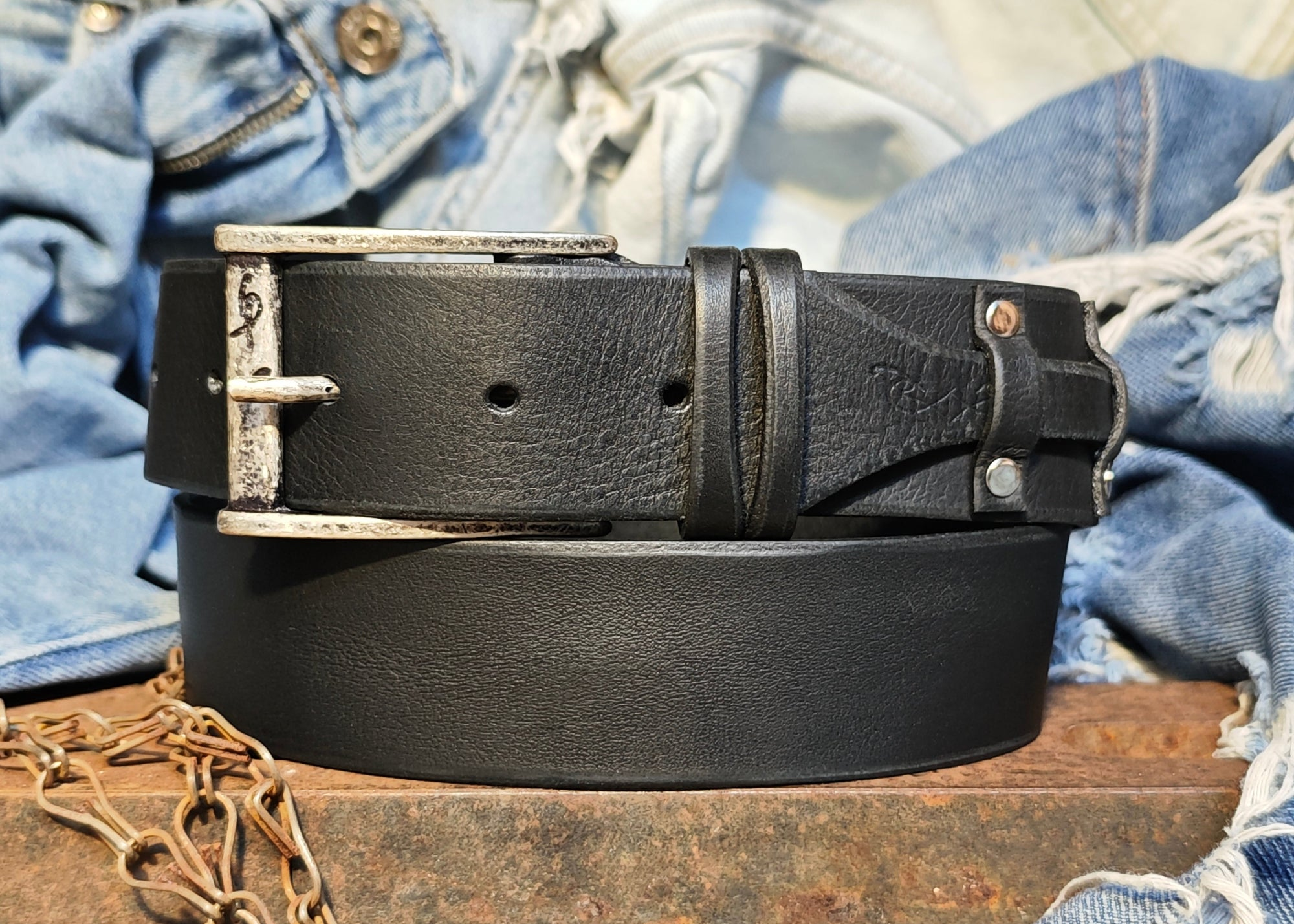 Menβs Leather Belt β Black, Grunge Style & Customizable