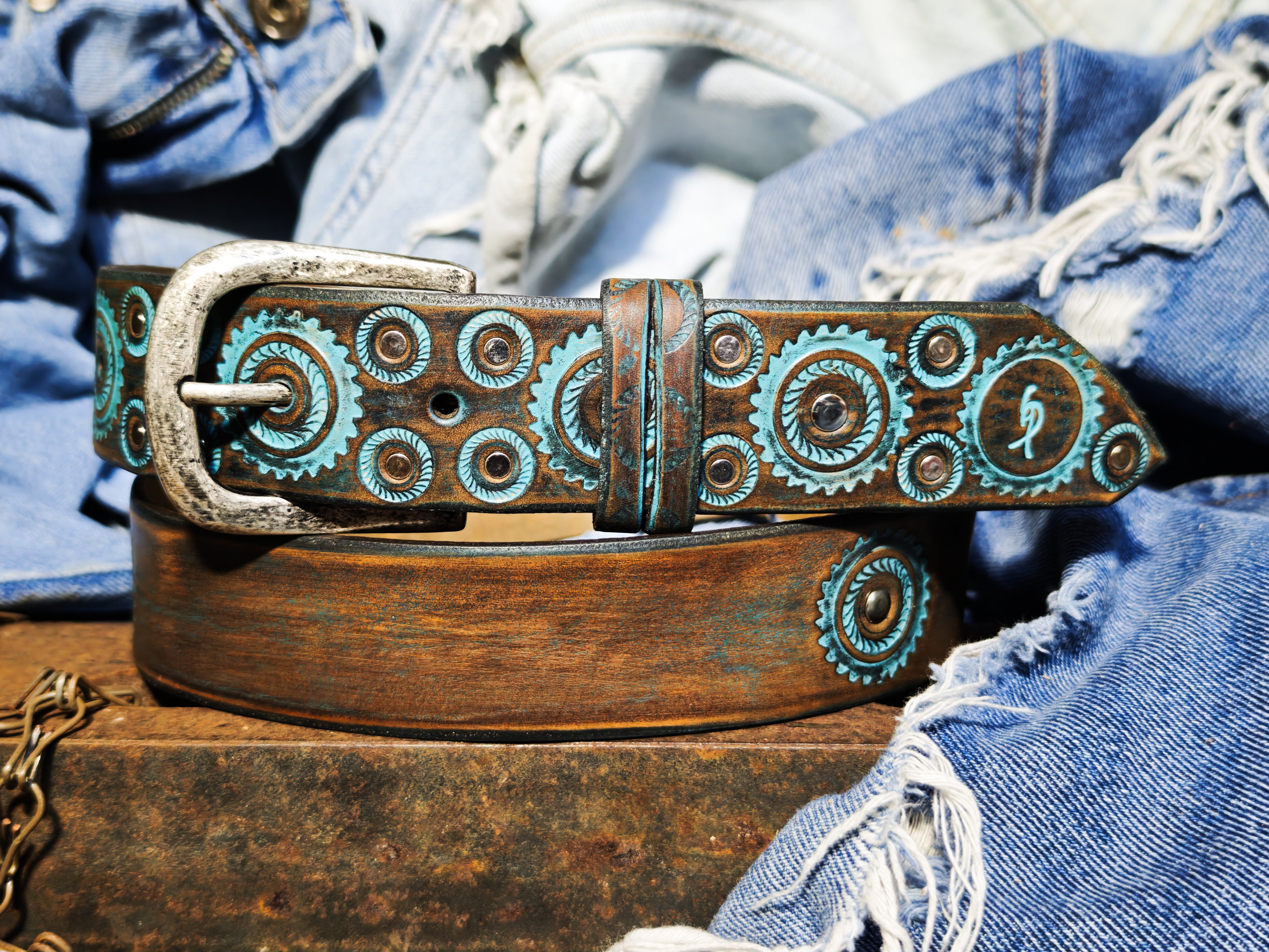 Handmade Brown Leather Belt – Turquoise Motorcycle Gear Design