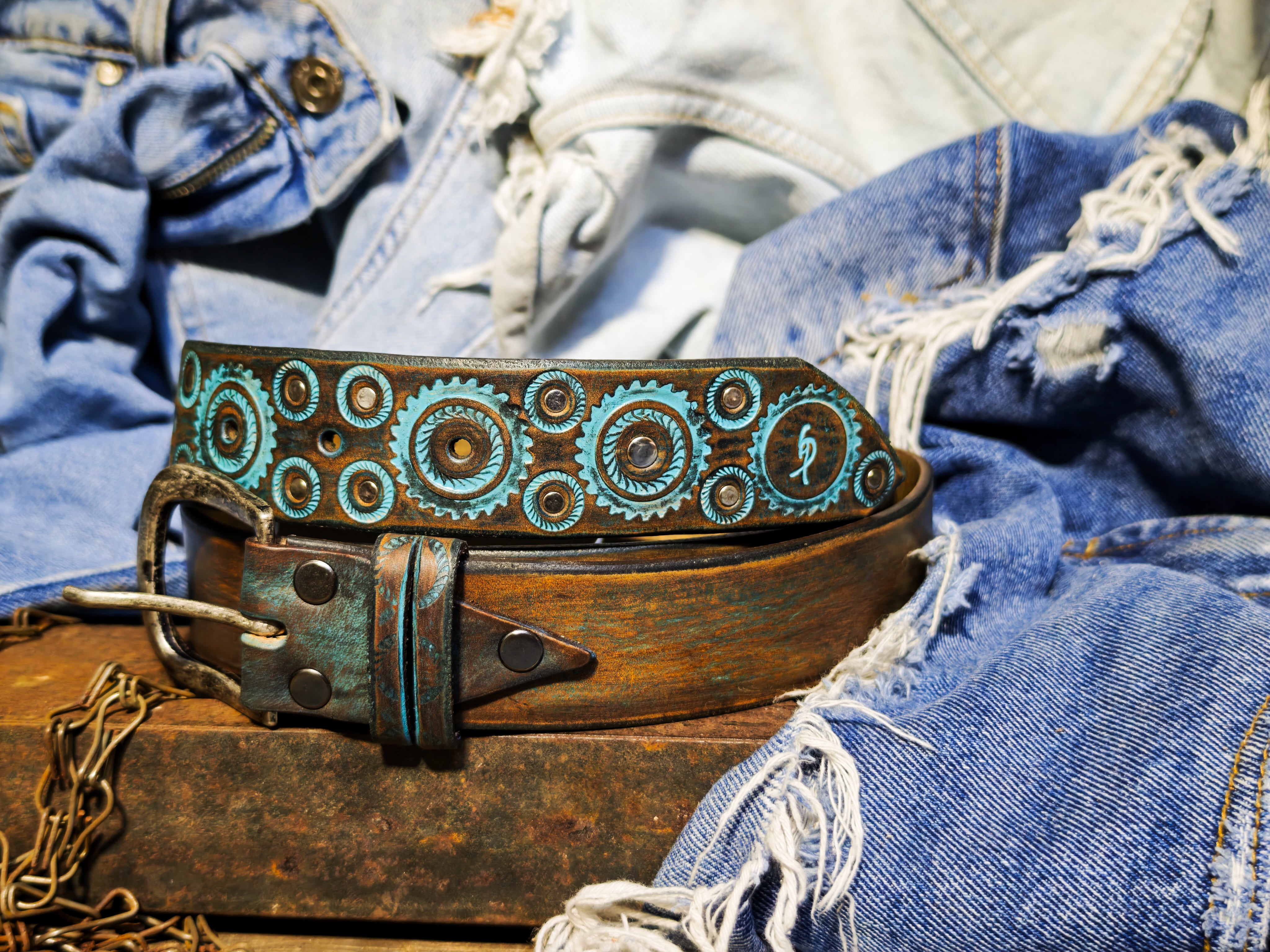 Handmade Brown Leather Belt – Turquoise Motorcycle Gear Design
