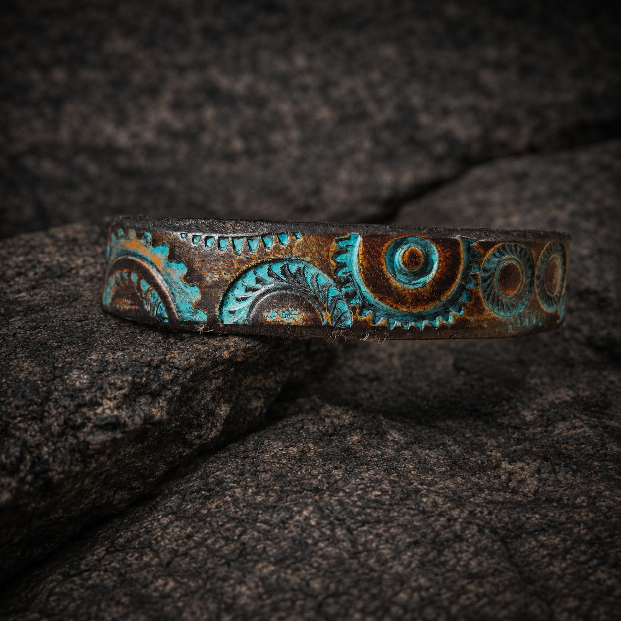 Handcrafted Steampunk Leather Bracelet - 1.5 cm Brown & Turquoise Motorcycle Gear Design by ISHAOR