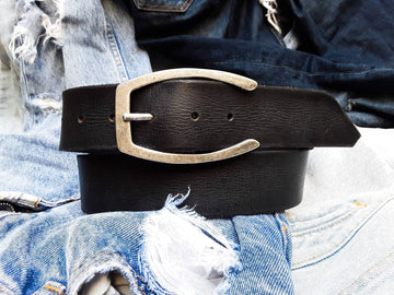 Personalized Black Leather Belt with Silver Horse Shoe Buckle - Perfect Gift Option