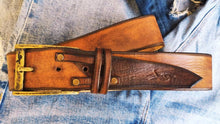 Handmade Brown Leather Men's Belt - Cowboy Fashion - Customizable