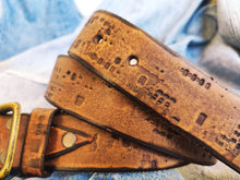 Western Style Brown Leather Belt with Unique Design - Personalized Gift for Him and Her - Electronic Stamp - Perfect for Any Occasion