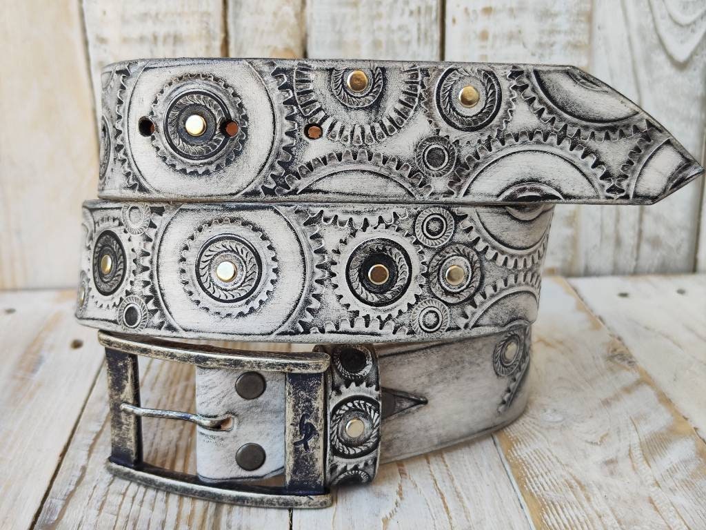 Unique Biker Style - White Leather Belt for Men with Buckle and Motorcycle Design - Customizable by Ishaor