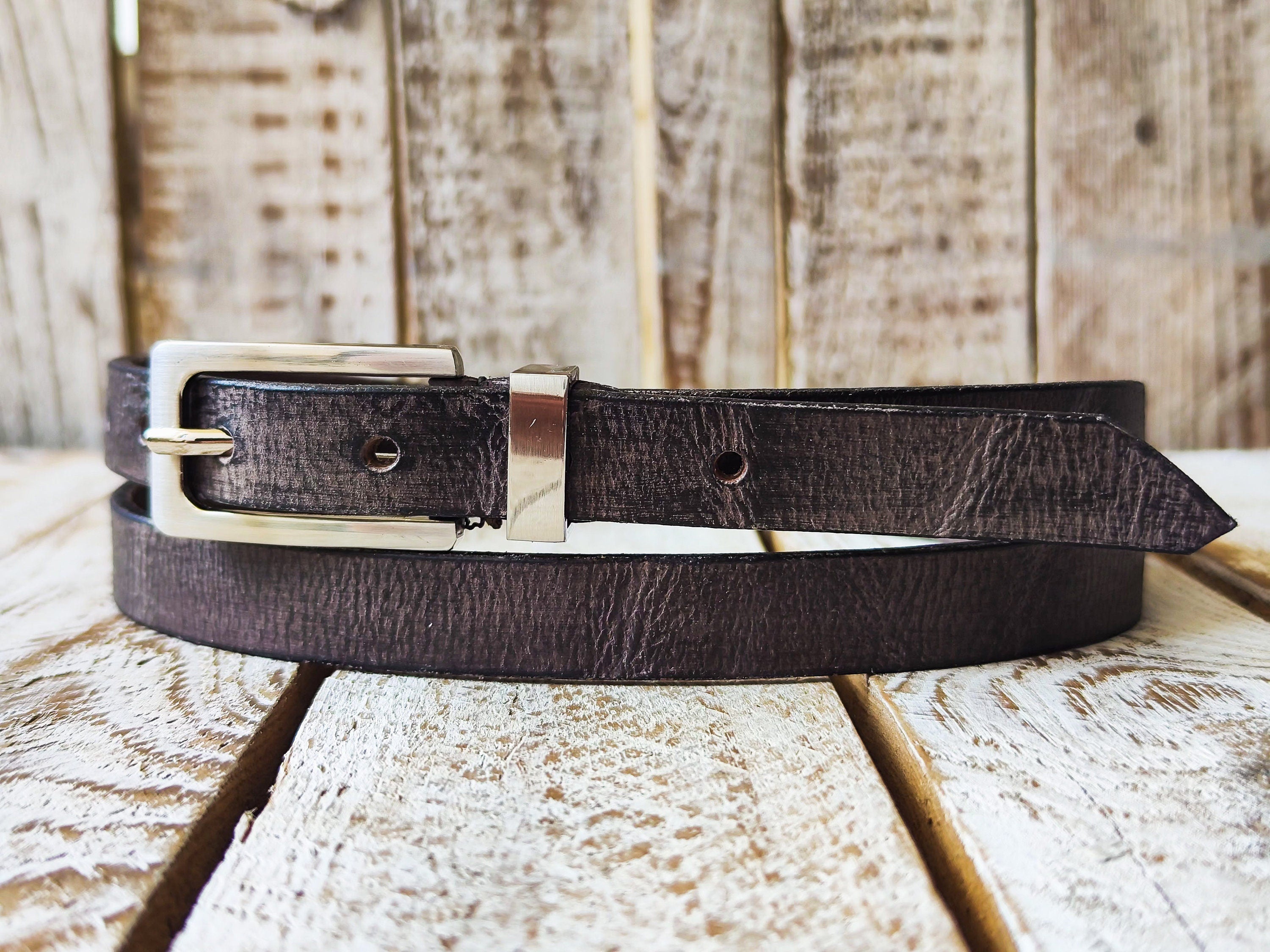 Handmade Grey Narrow Leather Belt with Black Wash Silver Buckle - Stylish Unisex Accessory