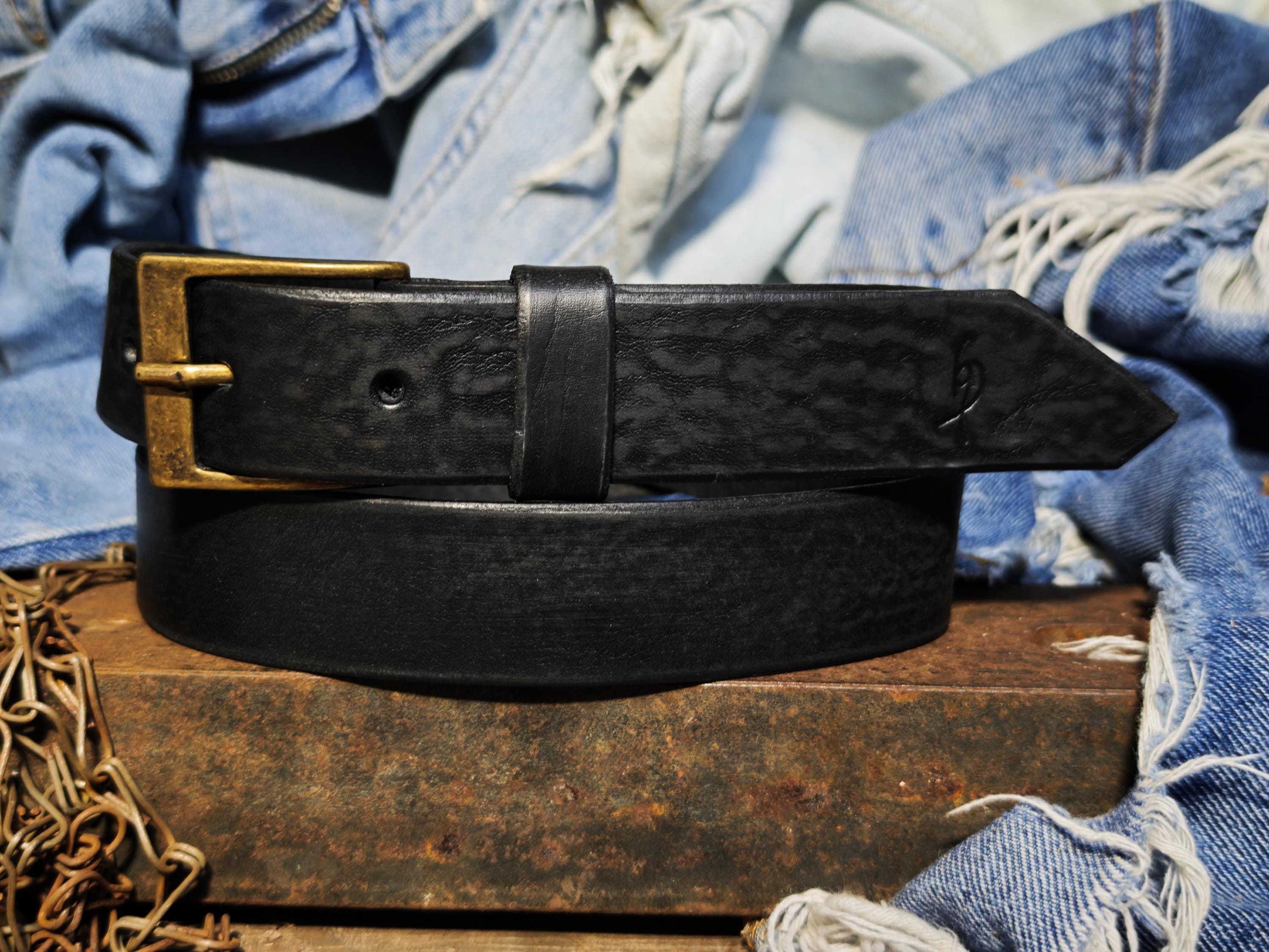 Mens Black Leather Belt - Vintage Style Genuine Quality Accessories for Him