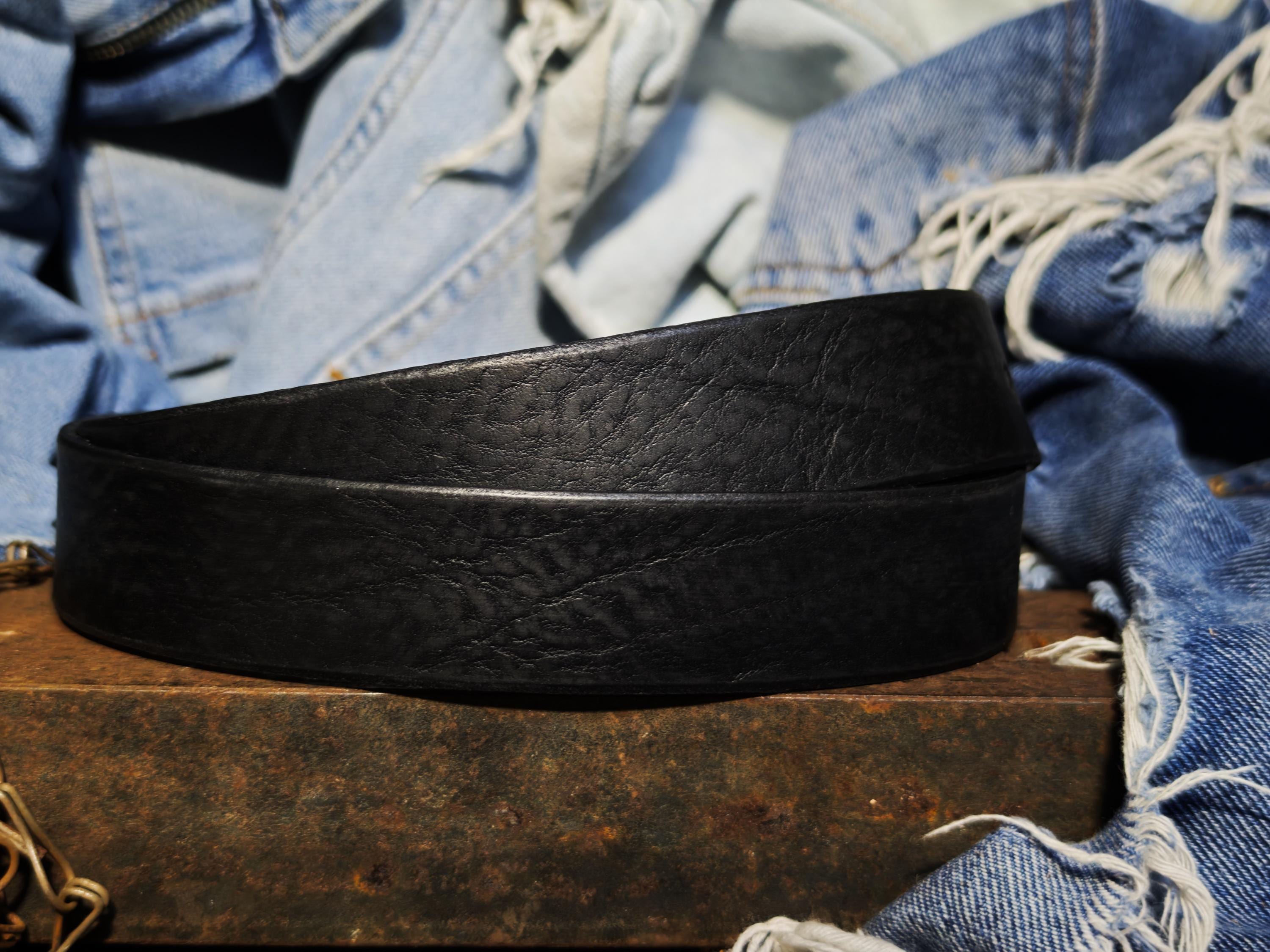 Mens Black Leather Belt - Vintage Style Genuine Quality Accessories for Him