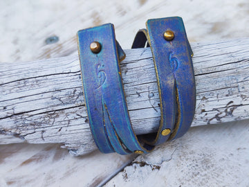 Elegant Handmade Black Leather with Gold Accents - Perfect for Any Occasion