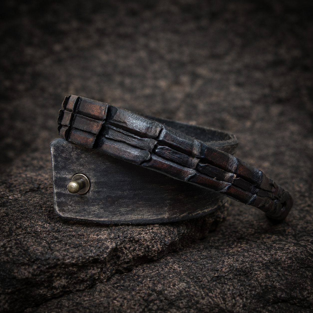 Ishaor Brown Croc Leather Cuff for Men - Stylish Boyfriend Gift
