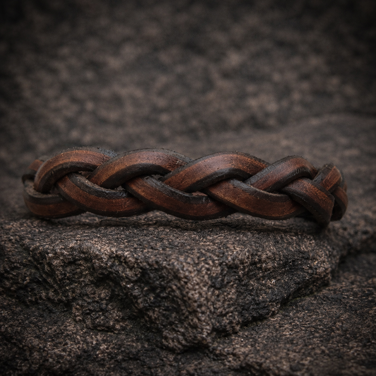 Brown Leather Braid Bracelet - Elegant and Versatile