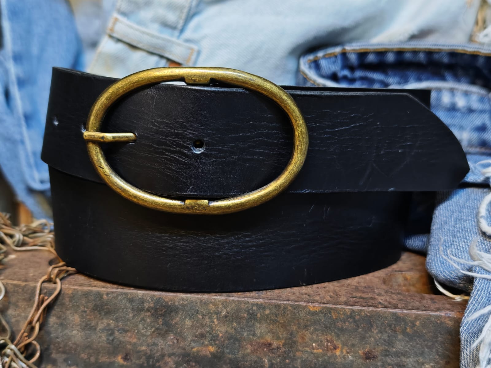 Handcrafted Black Leather Belt for Women with Vintage Oval Brass Buckle – Full Grain Premium Belt