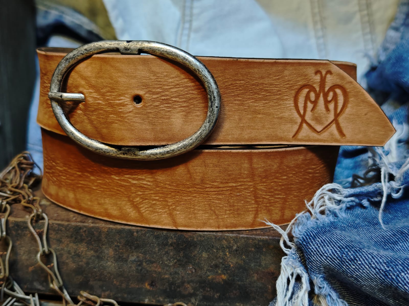 Handcrafted Tan Leather Belt for Women with Vintage Oval Buckle – Full Grain Premium Belt