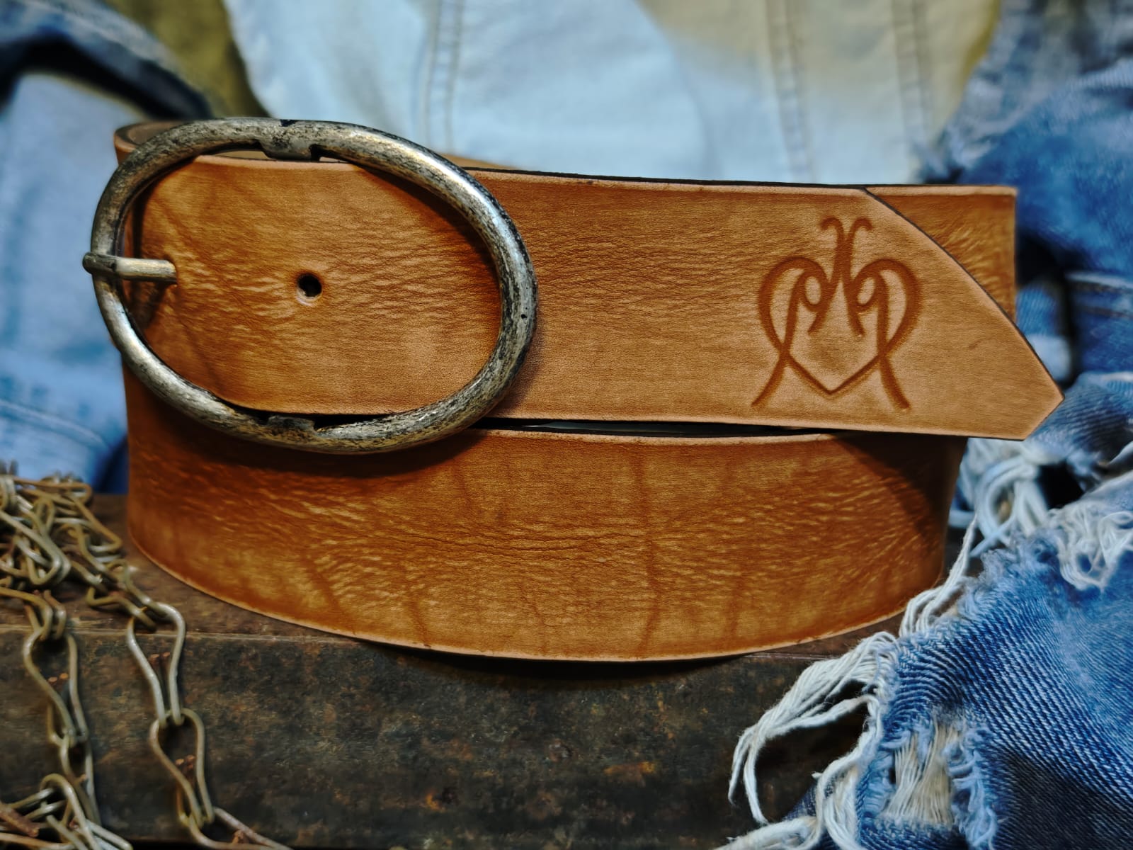 Handcrafted Tan Leather Belt for Women with Vintage Oval Buckle – Full Grain Premium Belt