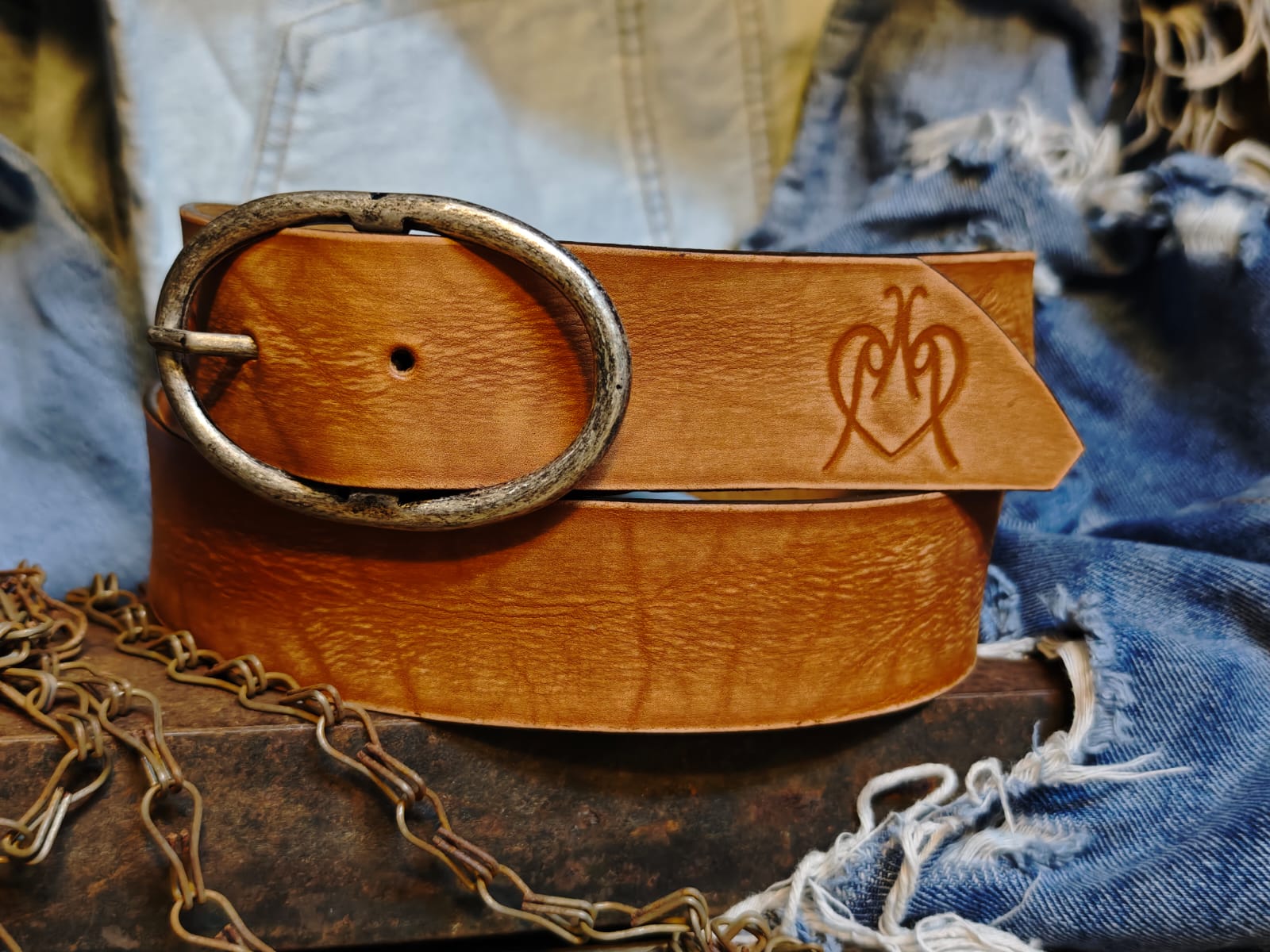 Handcrafted Tan Leather Belt for Women with Vintage Oval Buckle – Full Grain Premium Belt
