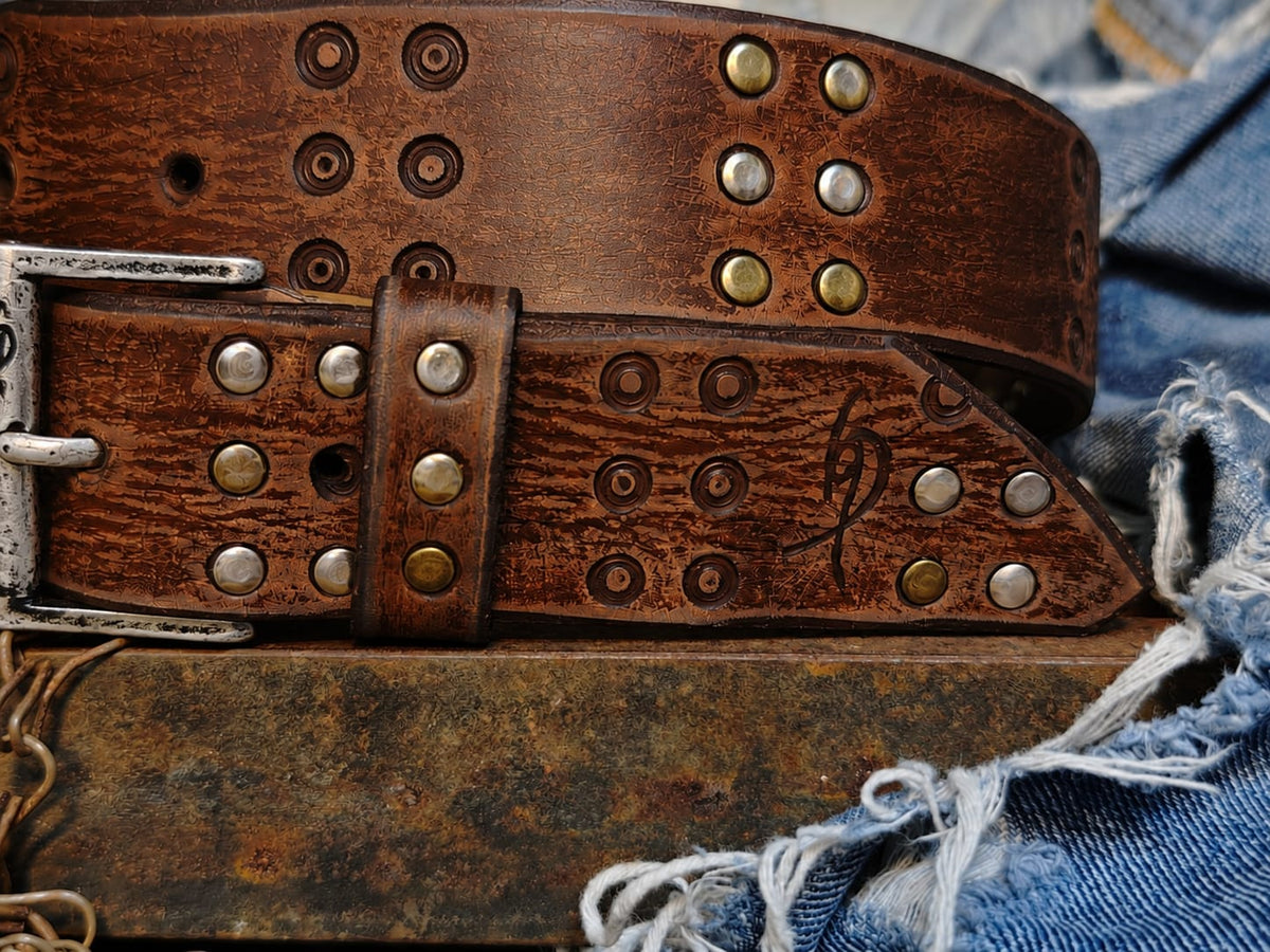 Vintage Brown Leather Belt with HIFI Embossing Rivets and Personalized Gift Option – ISHAOR