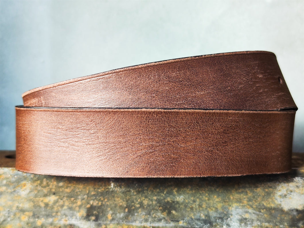 Caramel Tan Leather Belt – Wide 4.2 cm Handmade Full-Grain Jeans Belt with Antique Brass Buckle