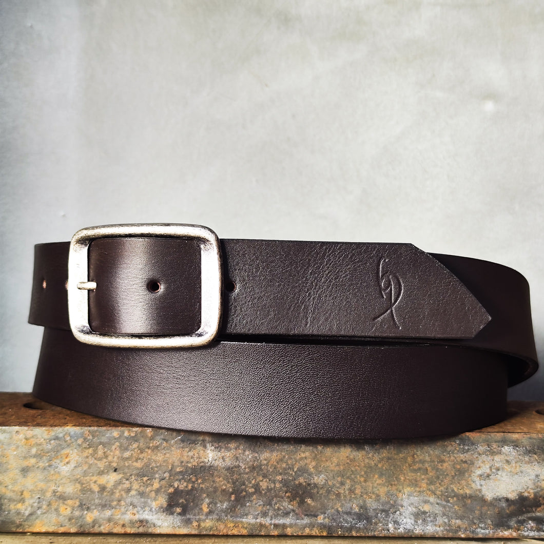 Dark Chocolate Brown Full-Grain Leather Belt – Wide 4.2 cm Jeans Belt with Distressed Silver Buckle