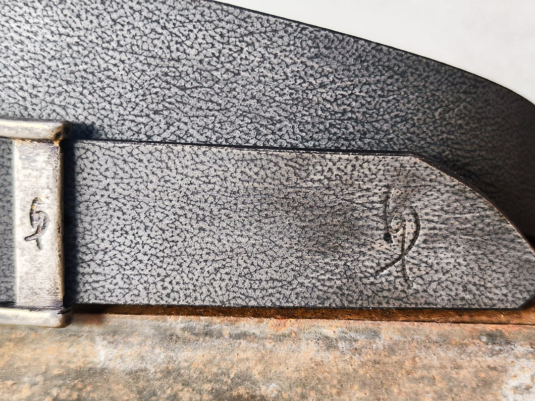 Steel Grey Textured Leather Belt – Wide 4.2 cm Full-Grain Leather Jeans Belt with Solid Silver Buckle