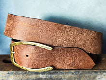 Cognac Distressed Leather Belt – Wide 4.2 cm Vintage-Style Jeans Belt with Antique Brass Buckle