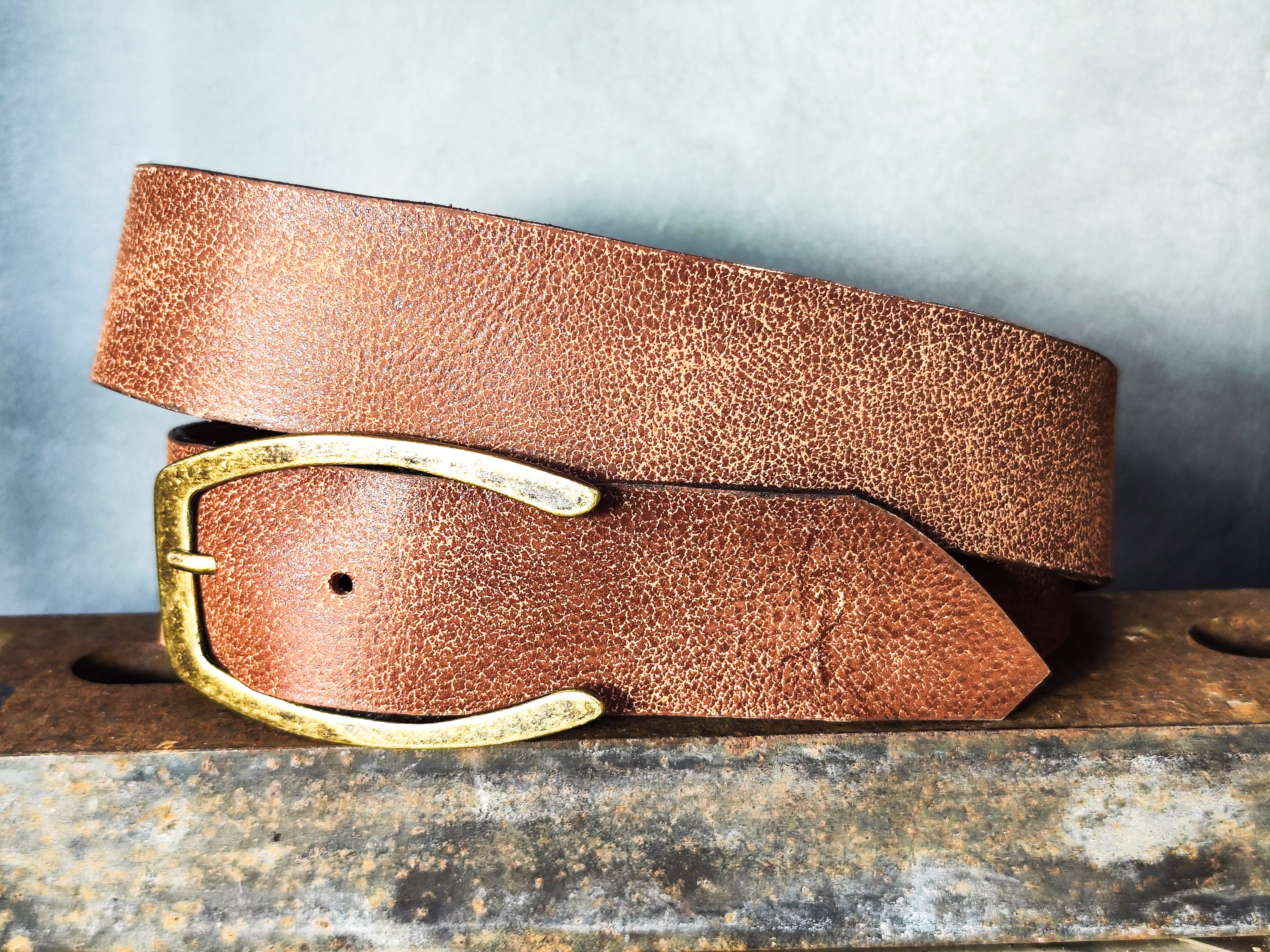 Cognac Distressed Leather Belt – Wide 4.2 cm Vintage-Style Jeans Belt with Antique Brass Buckle
