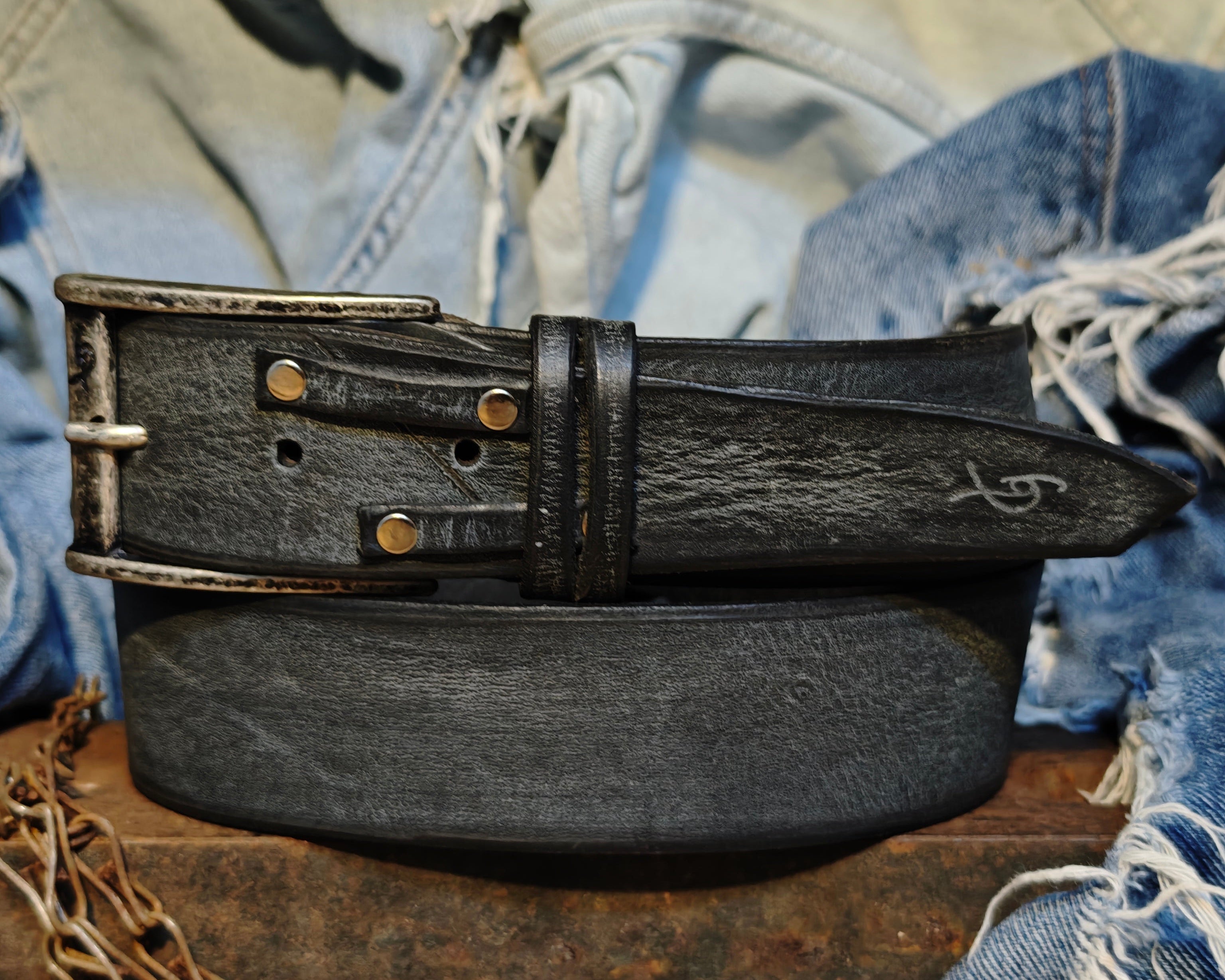 Handcrafted Distressed Black Leather Belt 4.2cm wide – Premium Full Grain Men's Belt