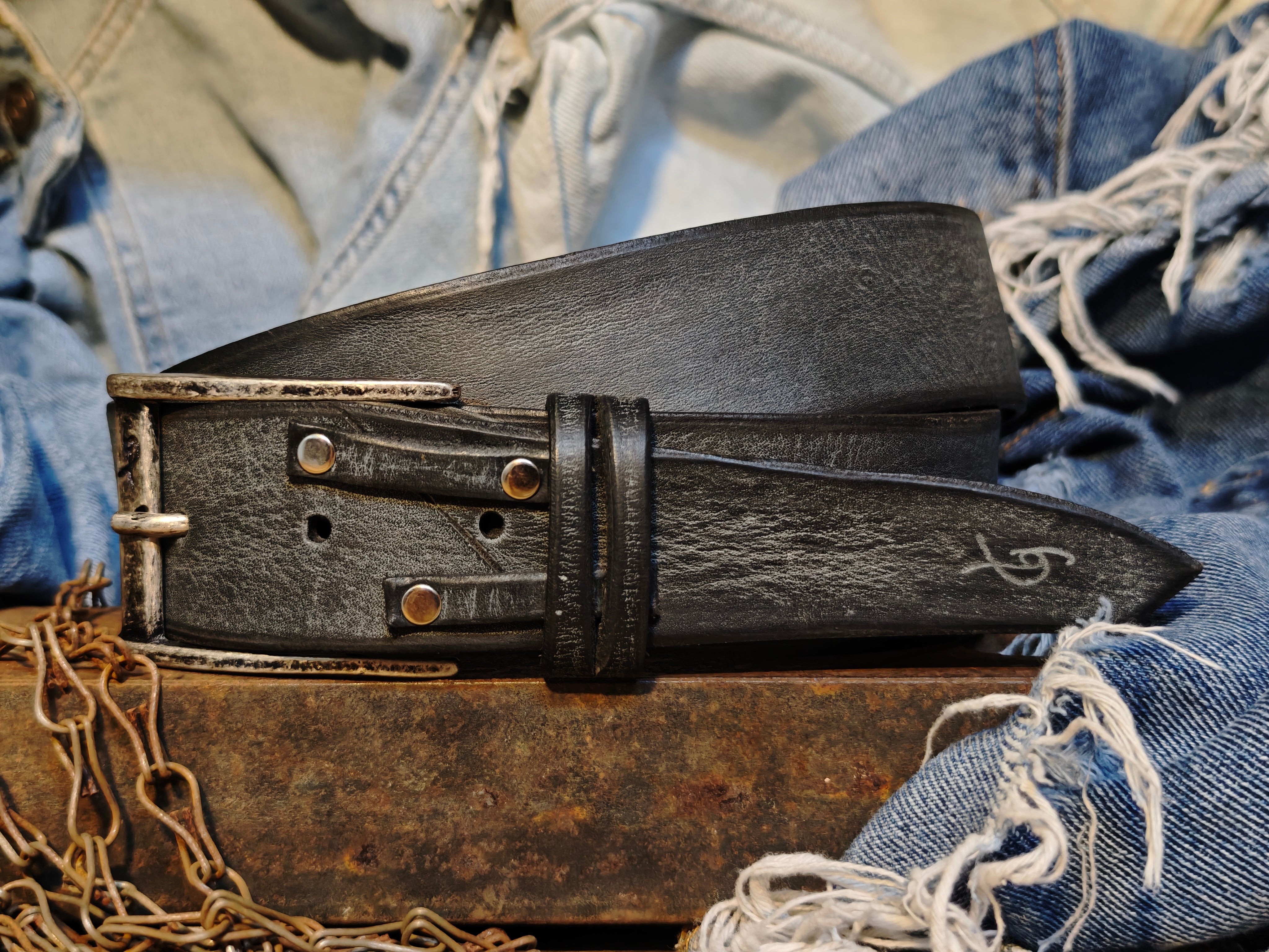 Handcrafted Distressed Black Leather Belt 4.2cm wide – Premium Full Grain Men's Belt