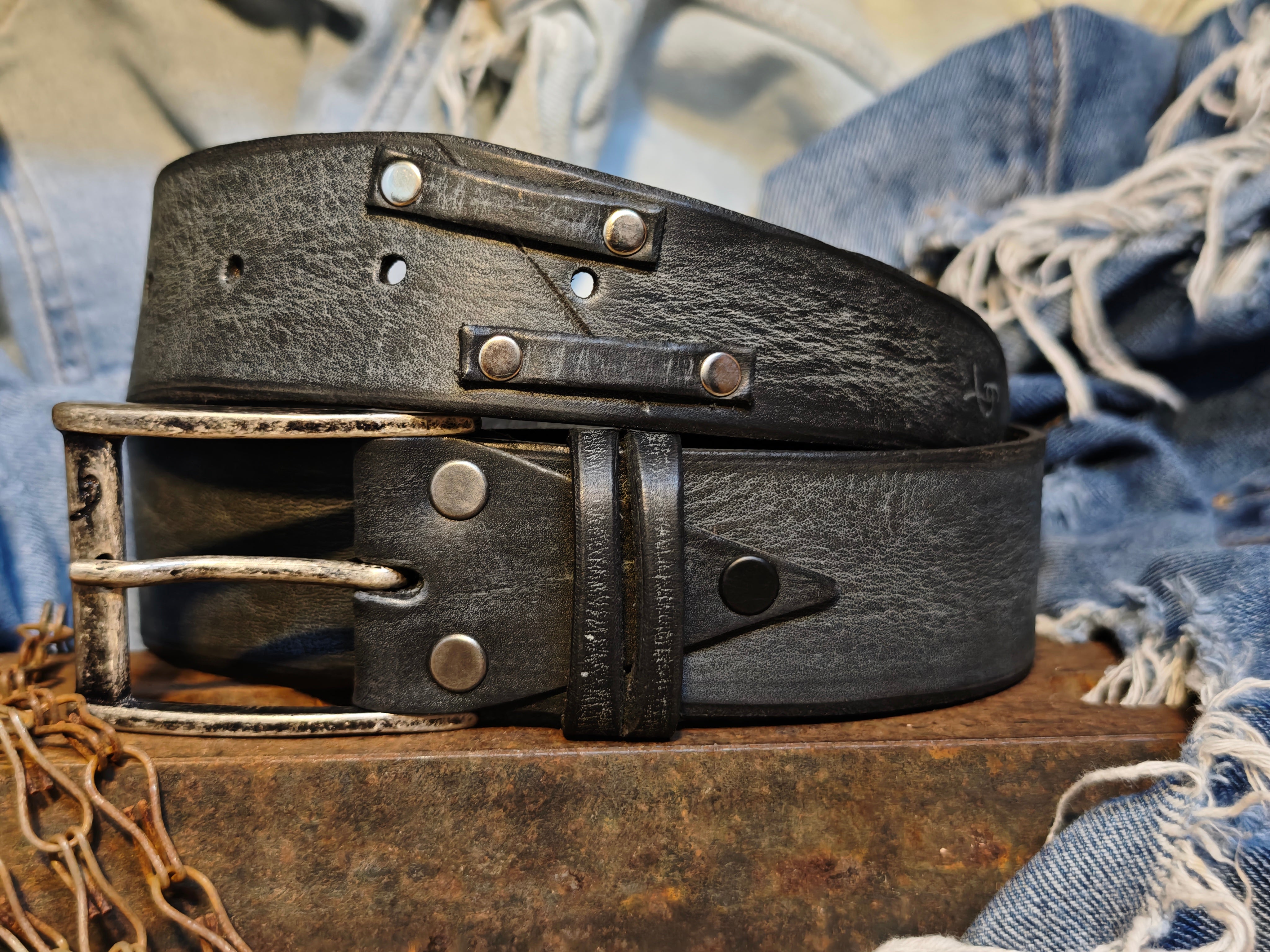 Handcrafted Distressed Black Leather Belt 4.2cm wide – Premium Full Grain Men's Belt