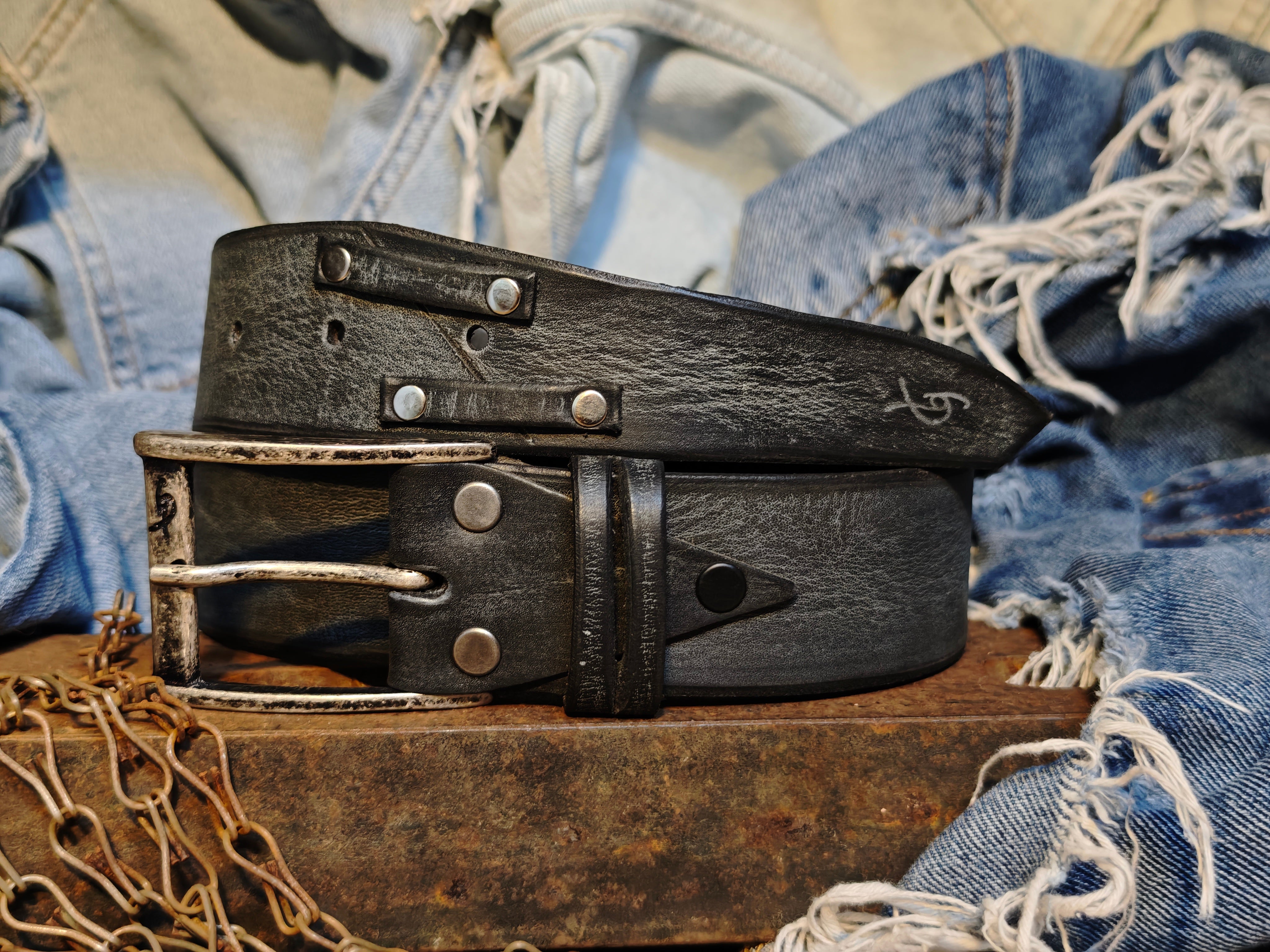 Handcrafted Distressed Black Leather Belt 4.2cm wide – Premium Full Grain Men's Belt