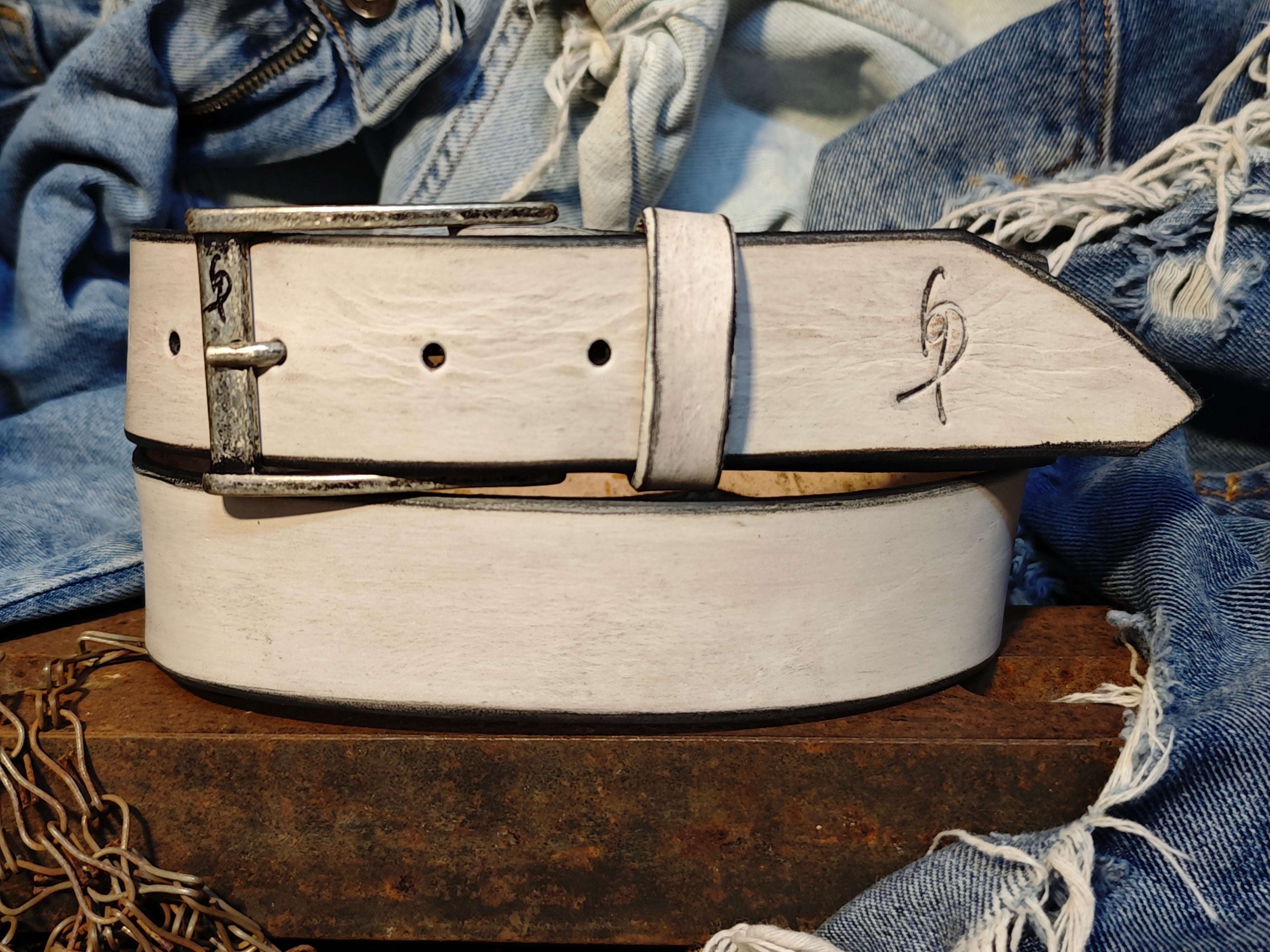 Vintage White Leather Belt - - Stylish  Durable - Perfect Belt Gift for Him