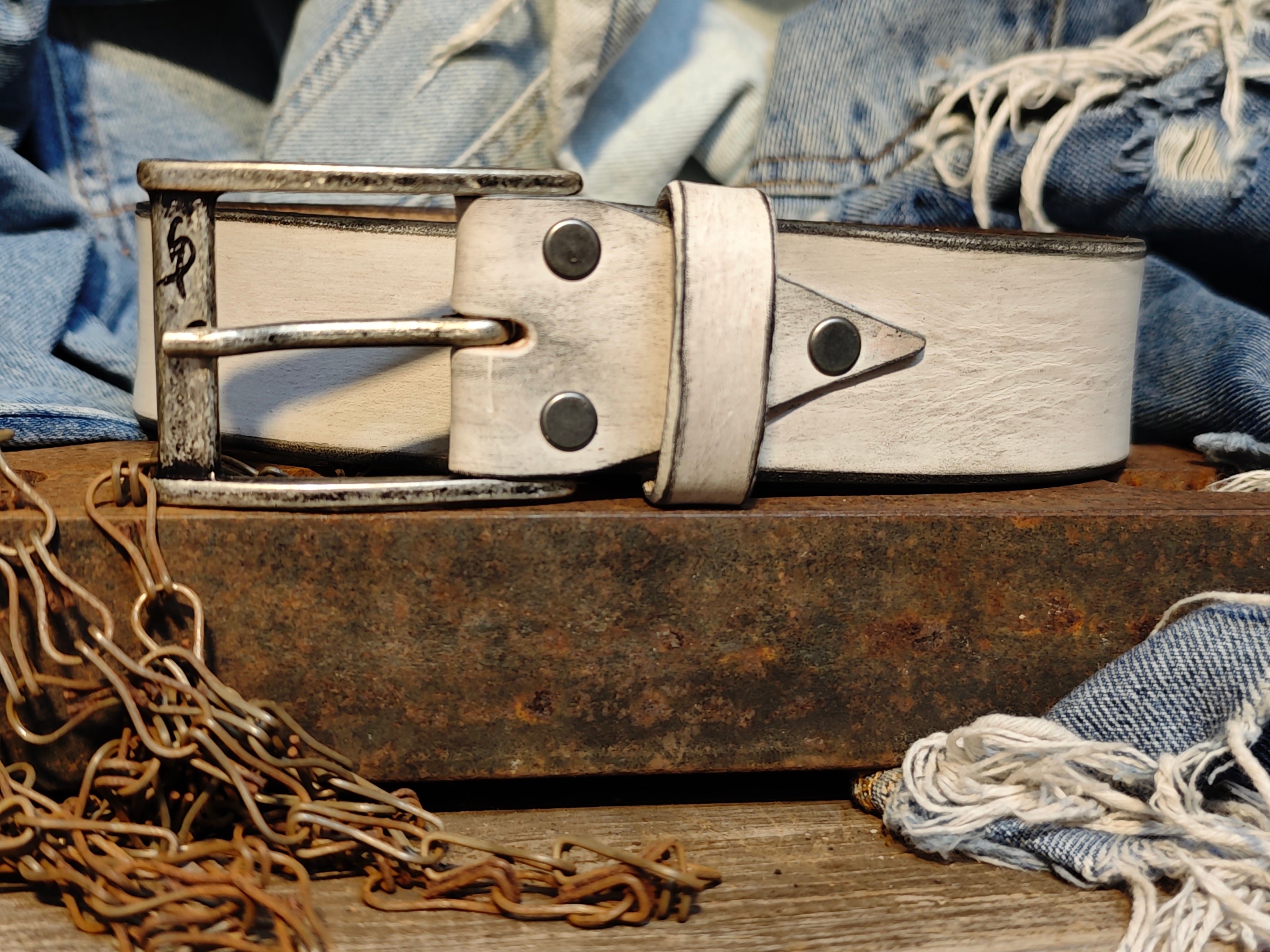 Vintage White Leather Belt - - Stylish  Durable - Perfect Belt Gift for Him