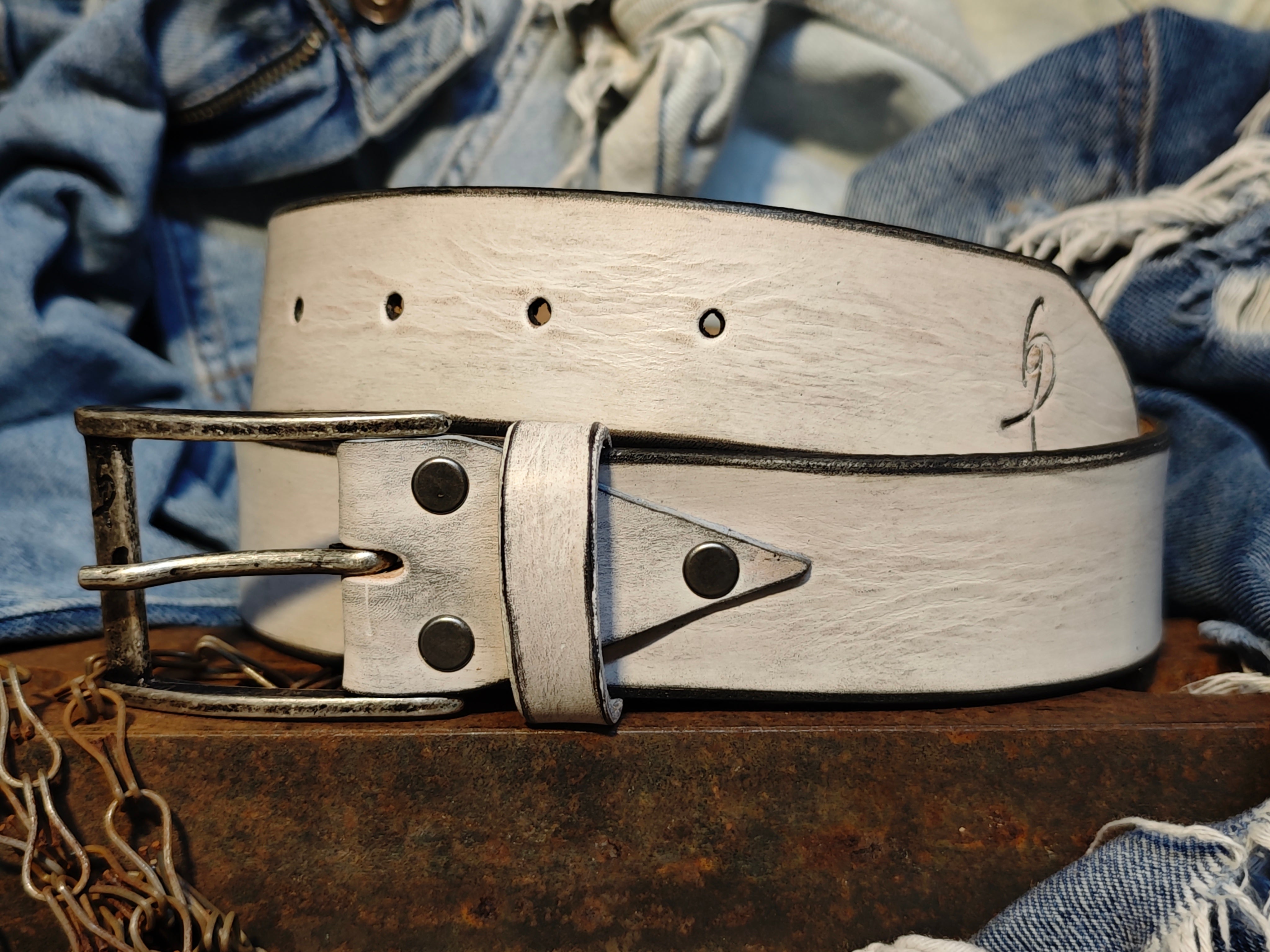 Vintage White Leather Belt - - Stylish  Durable - Perfect Belt Gift for Him