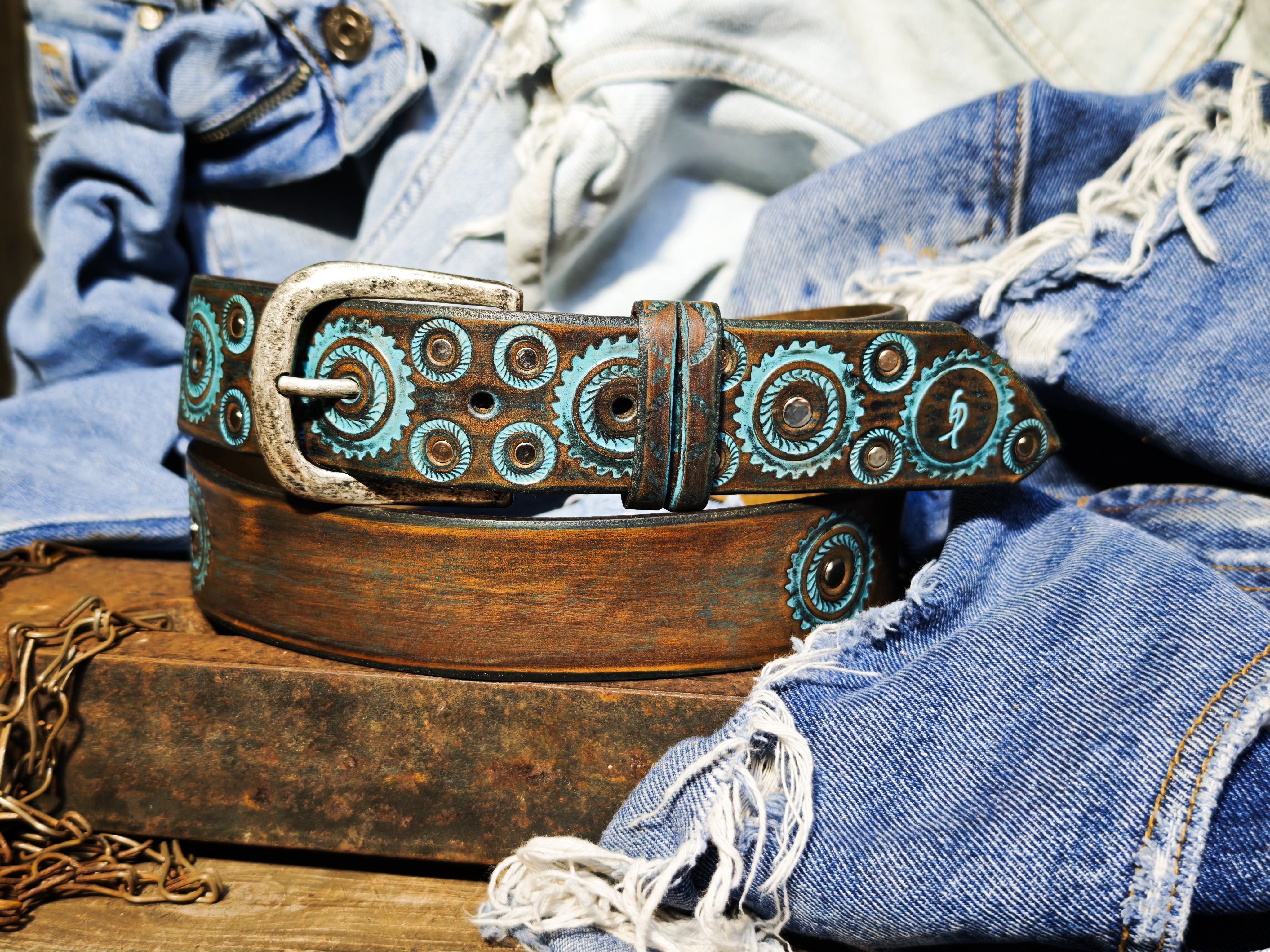 Handmade Brown Leather Belt – Turquoise Motorcycle Gear Design