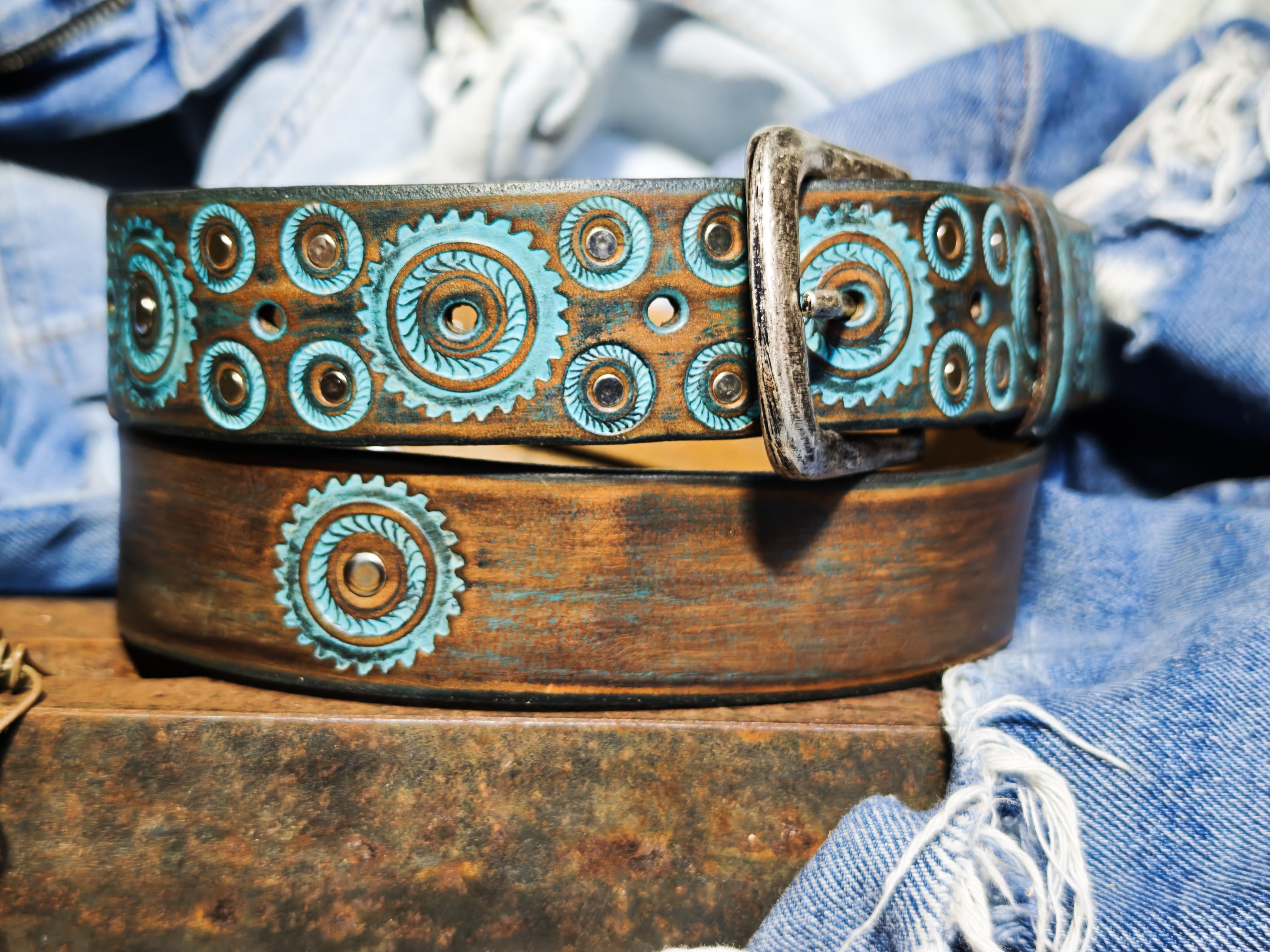 Handmade Brown Leather Belt – Turquoise Motorcycle Gear Design