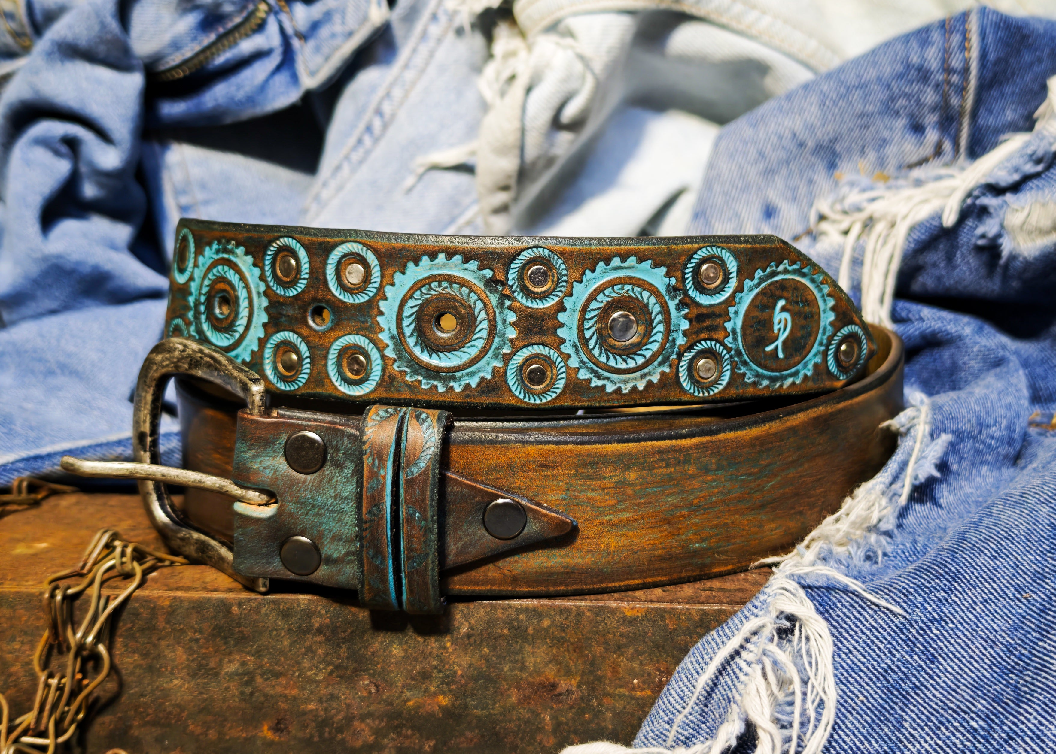 Handmade Brown Leather Belt – Turquoise Motorcycle Gear Design