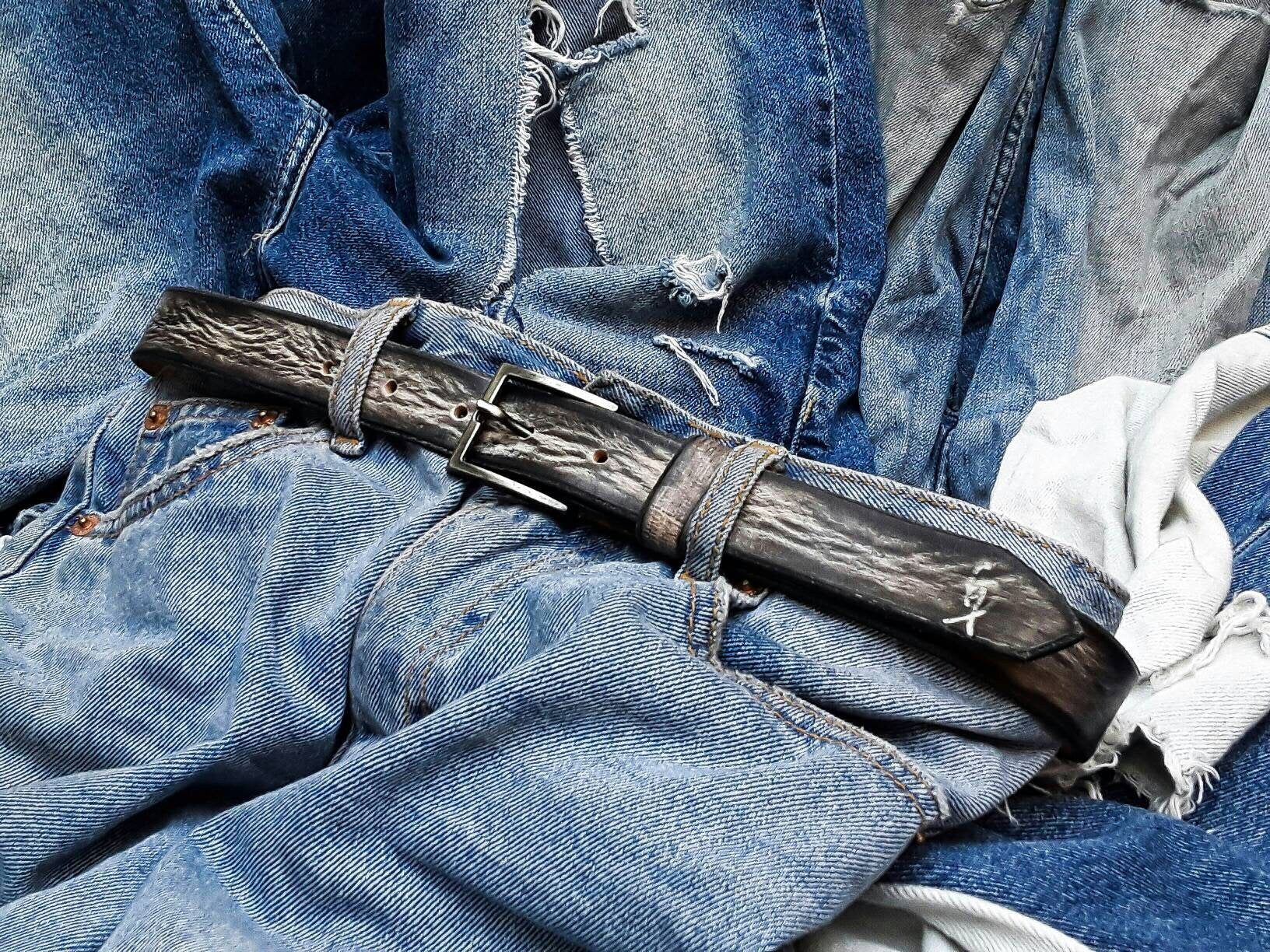 Grey Leather Belt with Silver Buckle - Artistic Unisex Accessory for Women - Unique Narrow Design