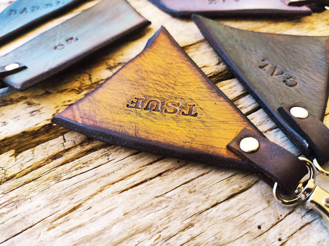 Personalized Leather Family Keychain - Customized Engraved Gift for Loved Ones