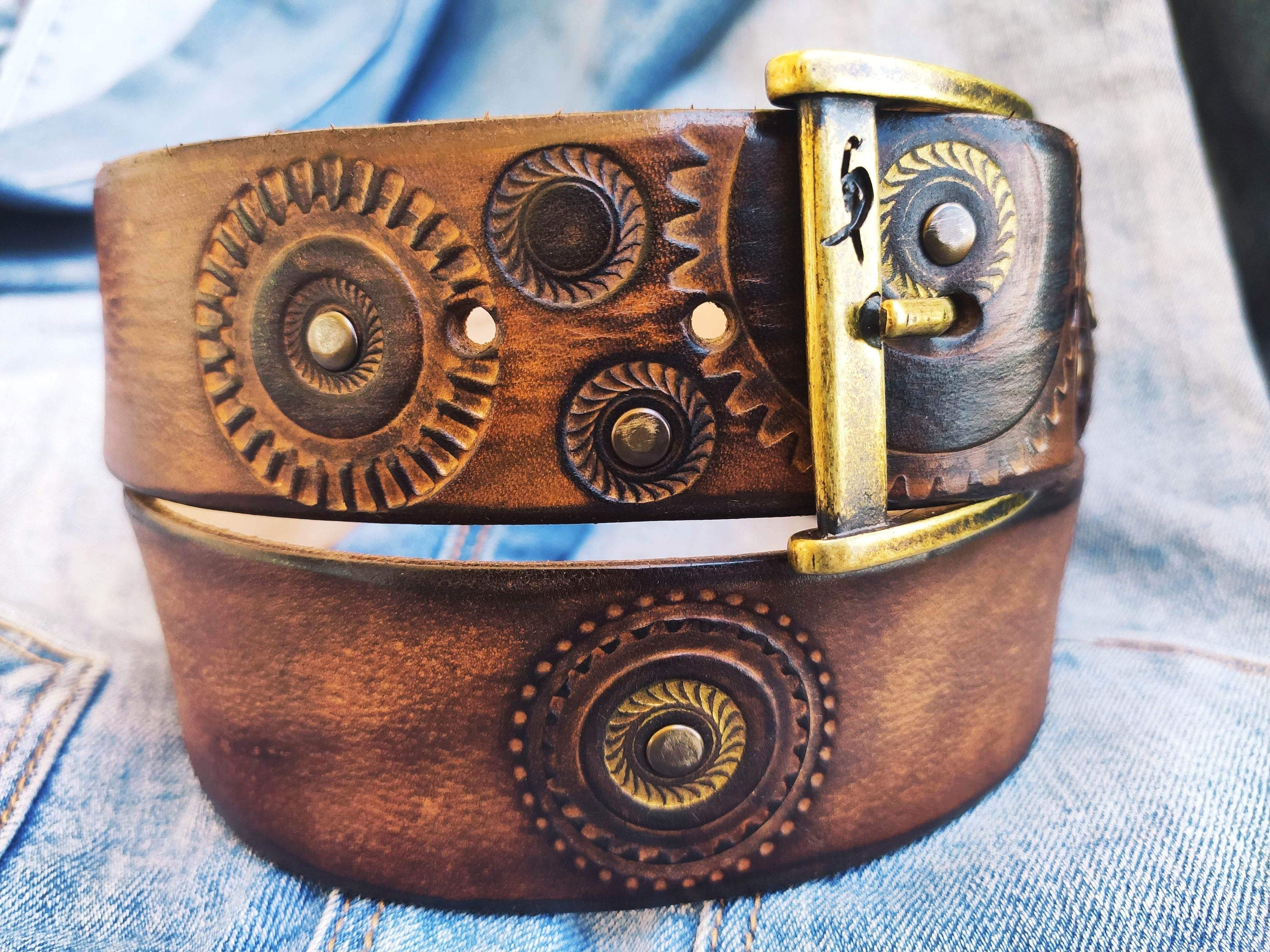 Ishaor Mens Dark Brown Embossed Motorcycle Gear Belt - Perfect Gift for Bikers