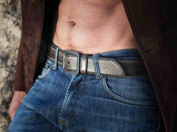 Artisan Buckle Mens Brown Leather Belt - Fashionable Accessories for Him