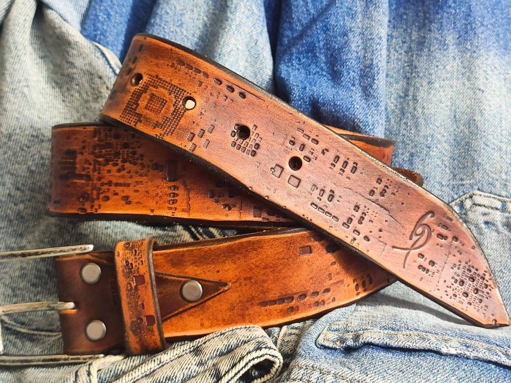 Genuine Leather Western Belt with Computer Card Design - Mens Fashion Accessory - Perfect Gift for Computer Lovers