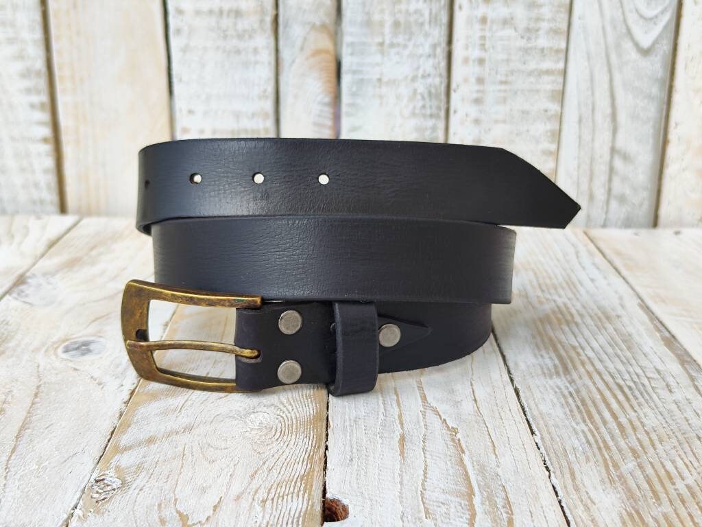 Mens Vintage Black Leather Belt - High Quality Genuine Leather for Fathers Day or Everyday Wear