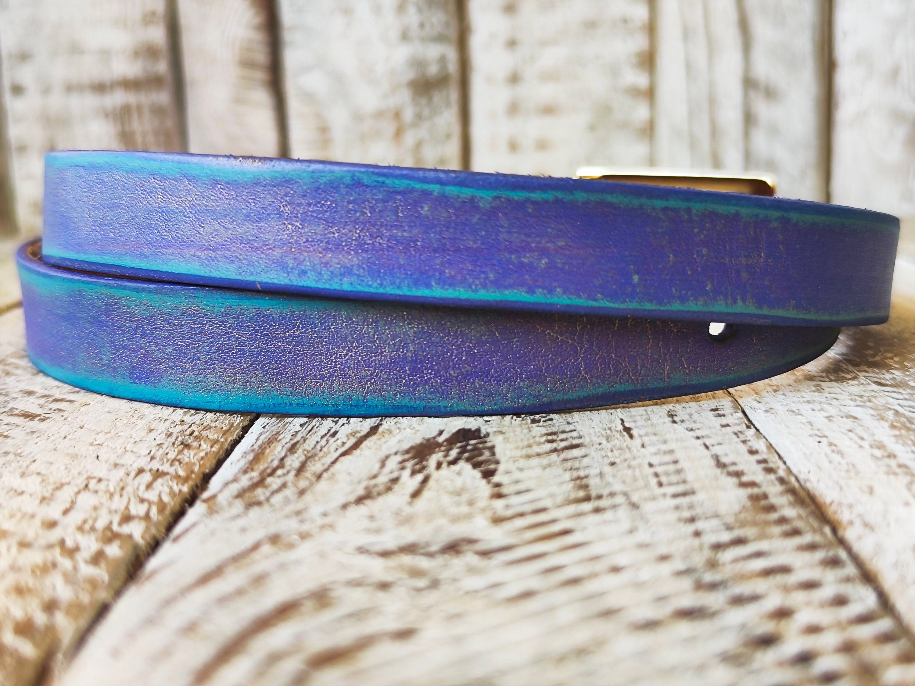 Handcrafted Narrow Purple Leather Belt with Turquoise Wash and Gold Finish for Women - Elegant Design with Gold Buckle