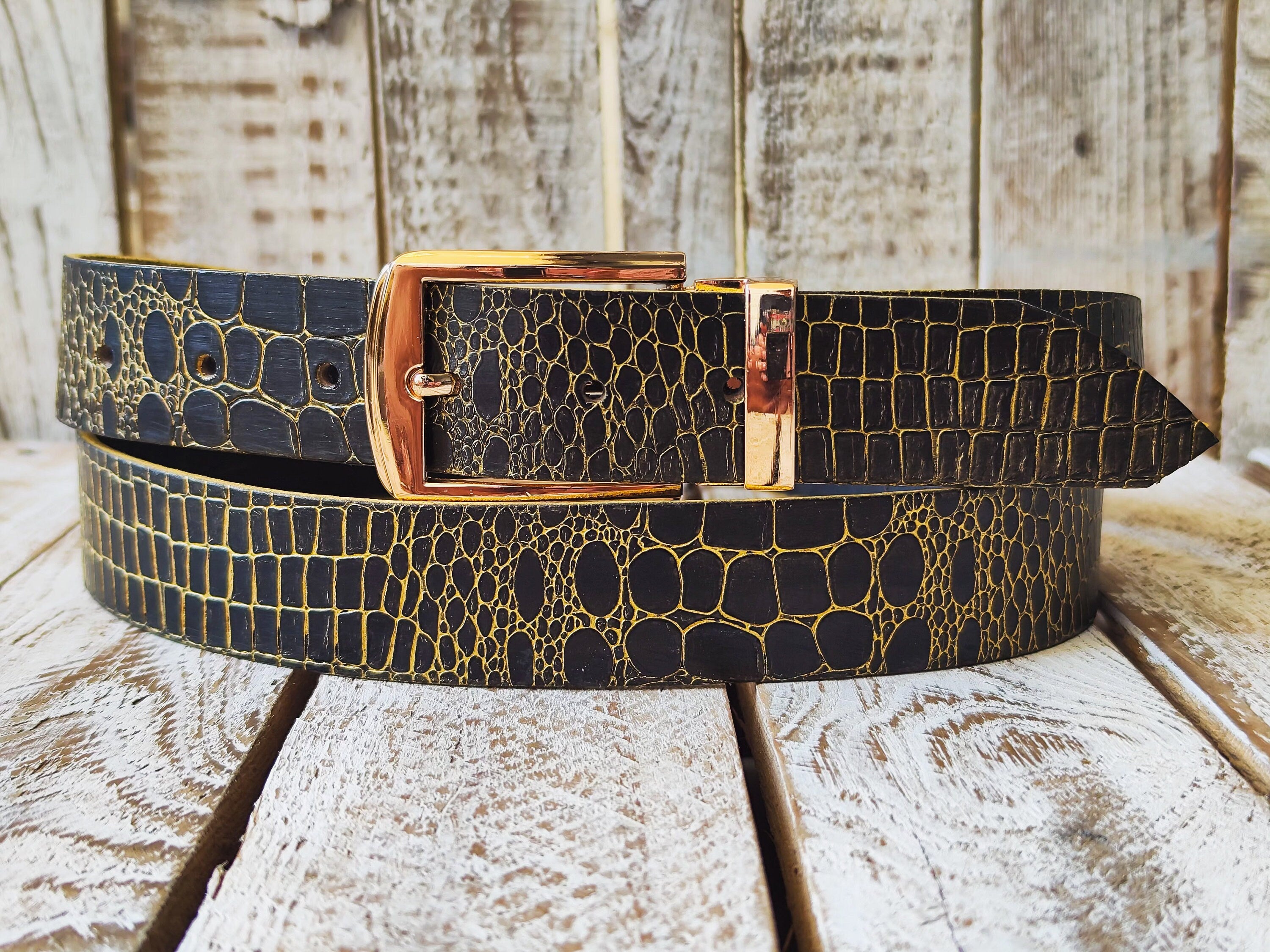 Black Leather Belt, Gold Wash and gold Buckle, Elegant Everyday Accessor. Adjustable belt the perfect gift